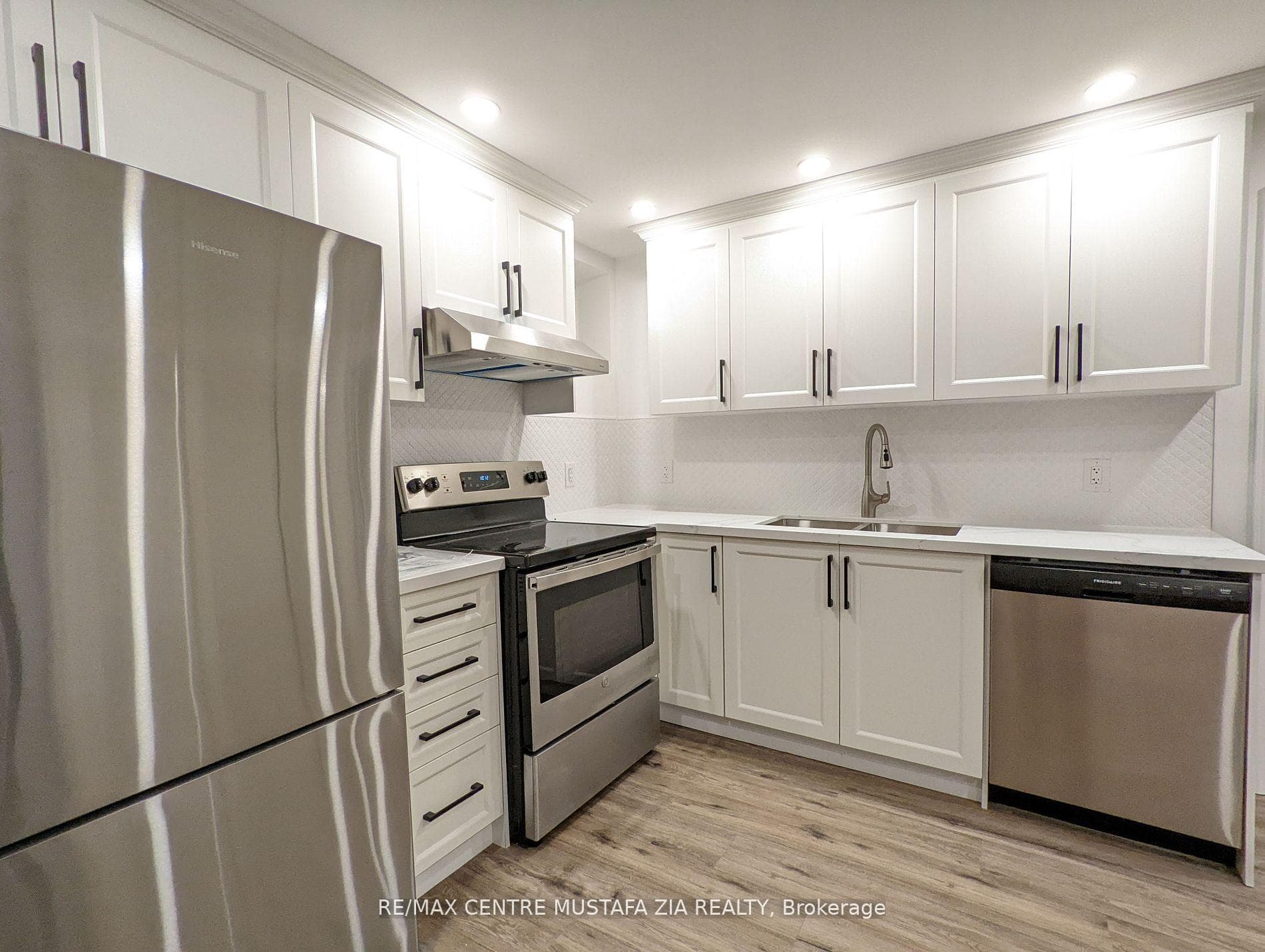 359 Emmett Landing N/A Unit Bsmt photo 4