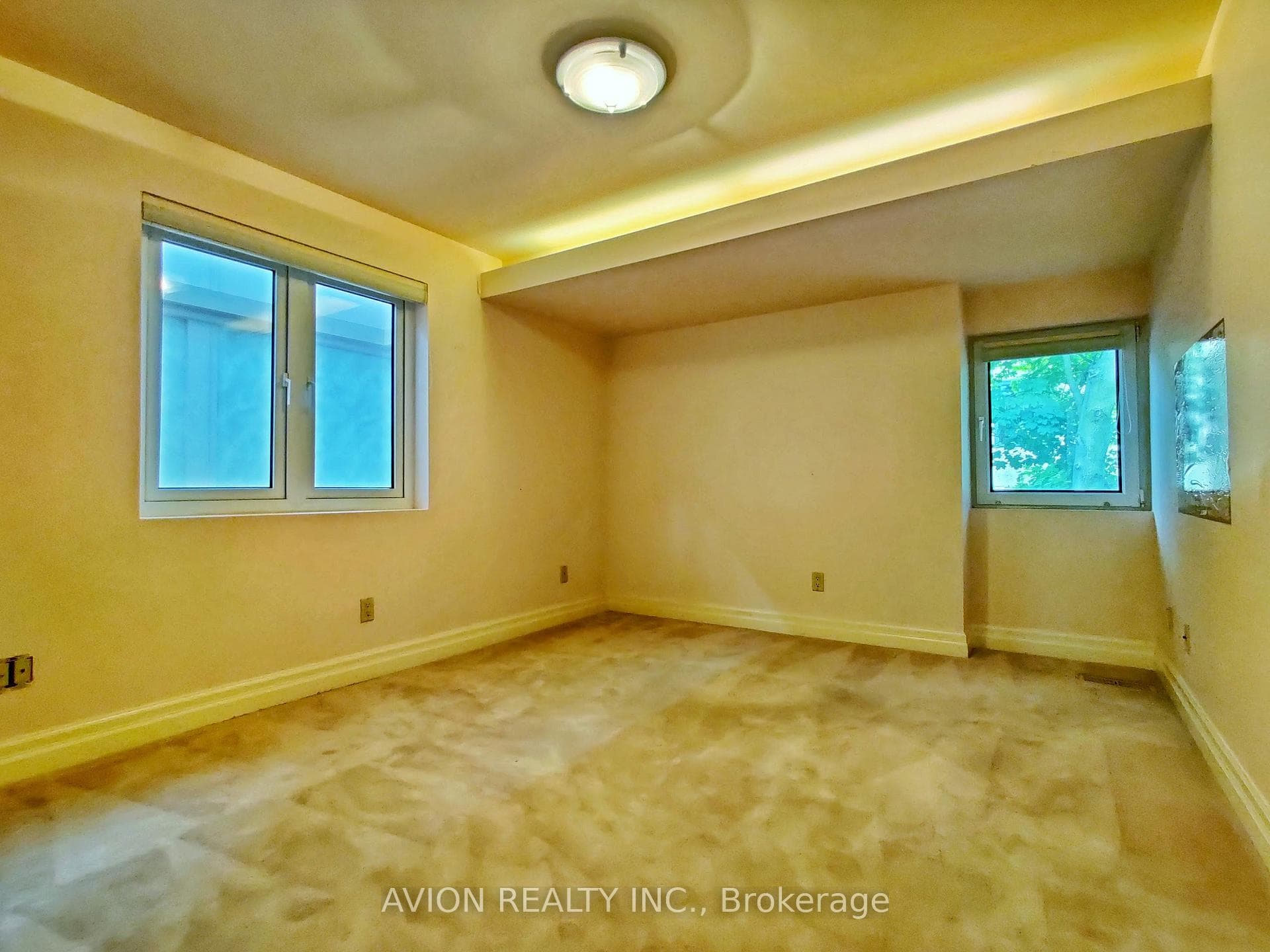 5 Hagerman Boulevard photo 14