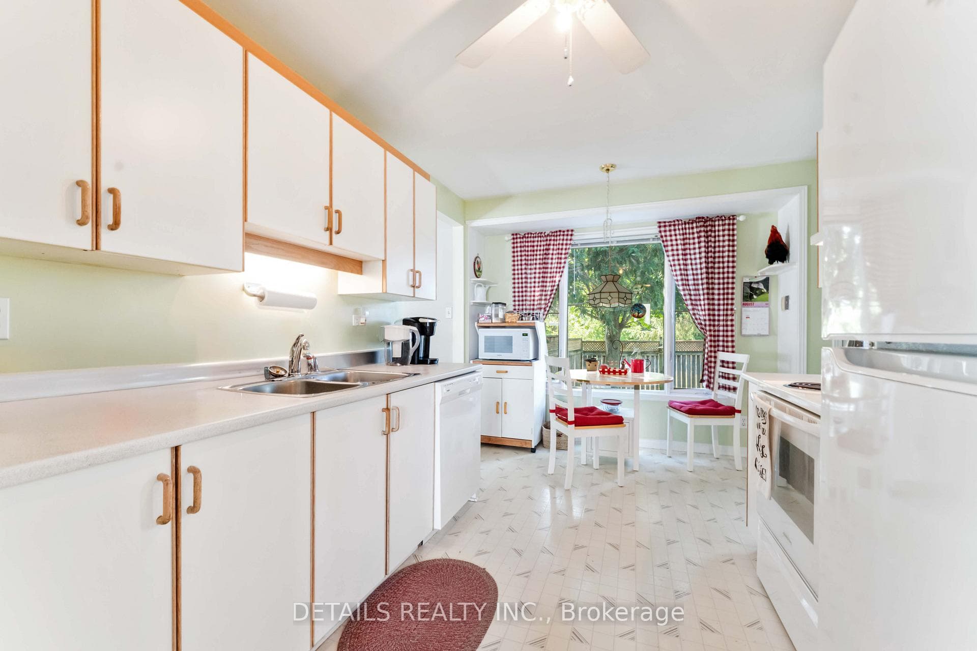 12 Henry Goulburn Way N/A photo 13