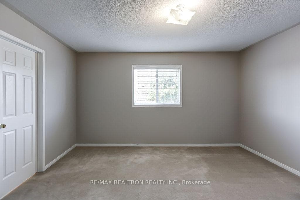 20 Raintree Drive photo 21