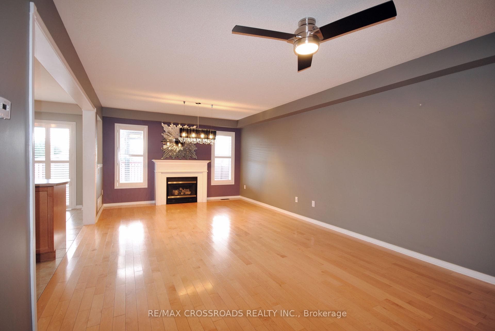 51 Beachgrove Crescent photo 5