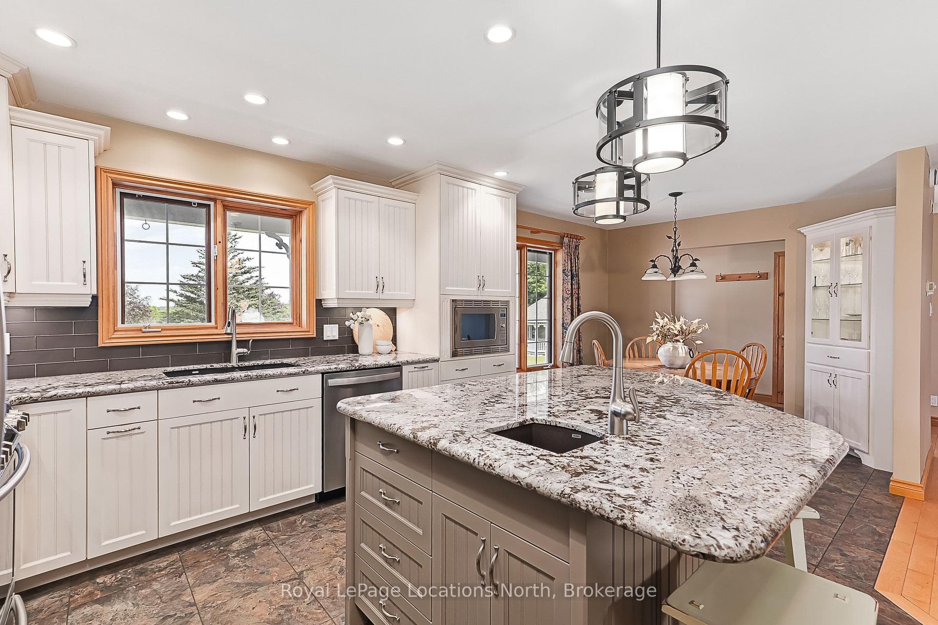 828530 Mulmur-Nottawasaga Townline photo 18