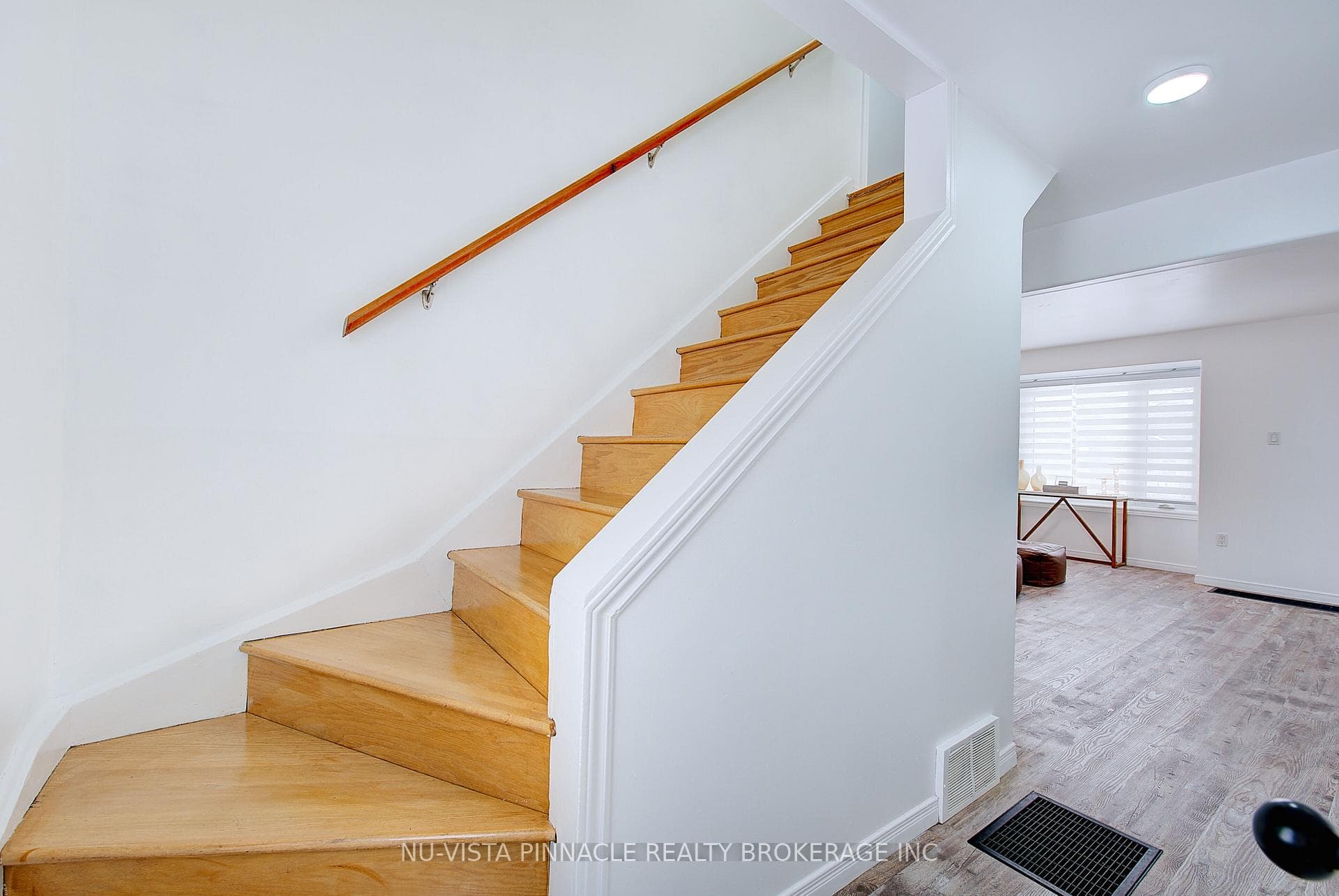 1243 Landor Street photo 16
