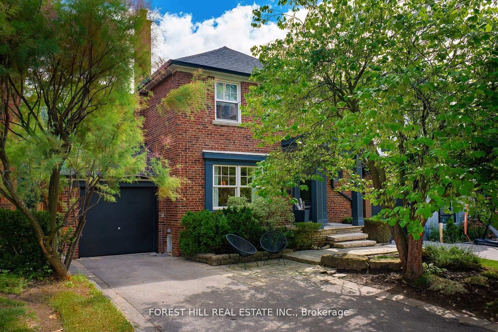 9 PEVERIL Hill photo 2