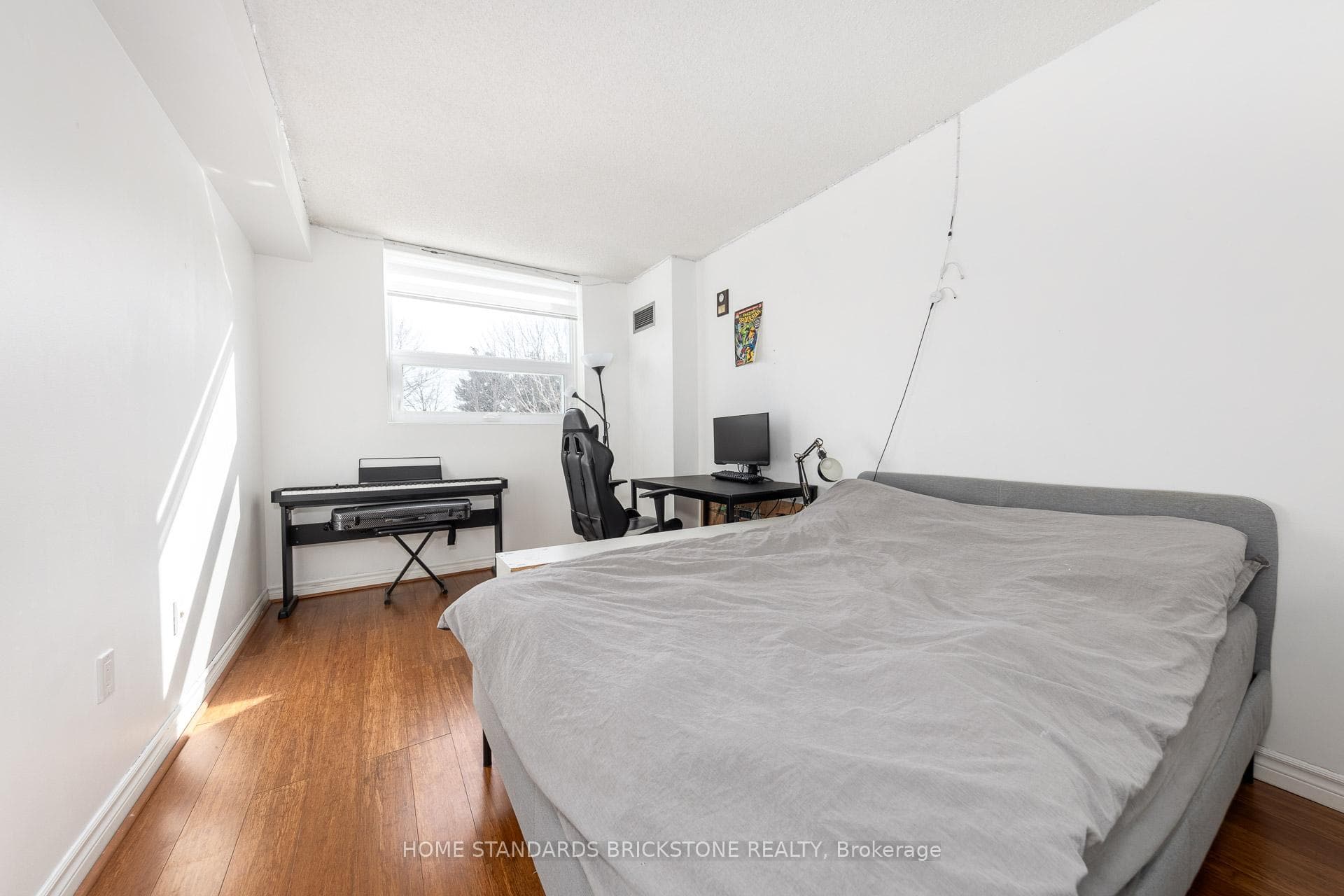 7601 Bathurst Street Unit 205 photo 17
