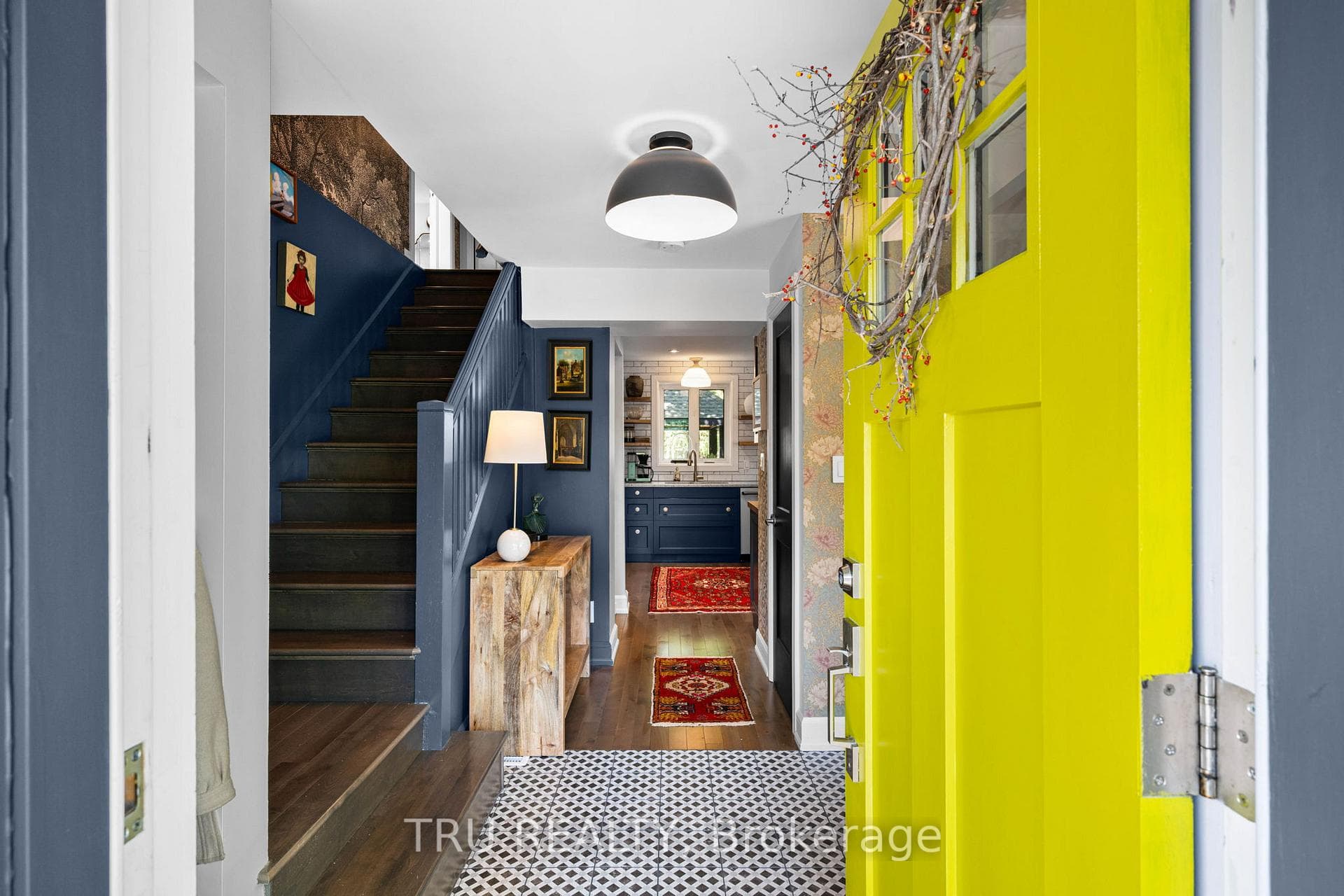 64 Stevenson Avenue photo 2
