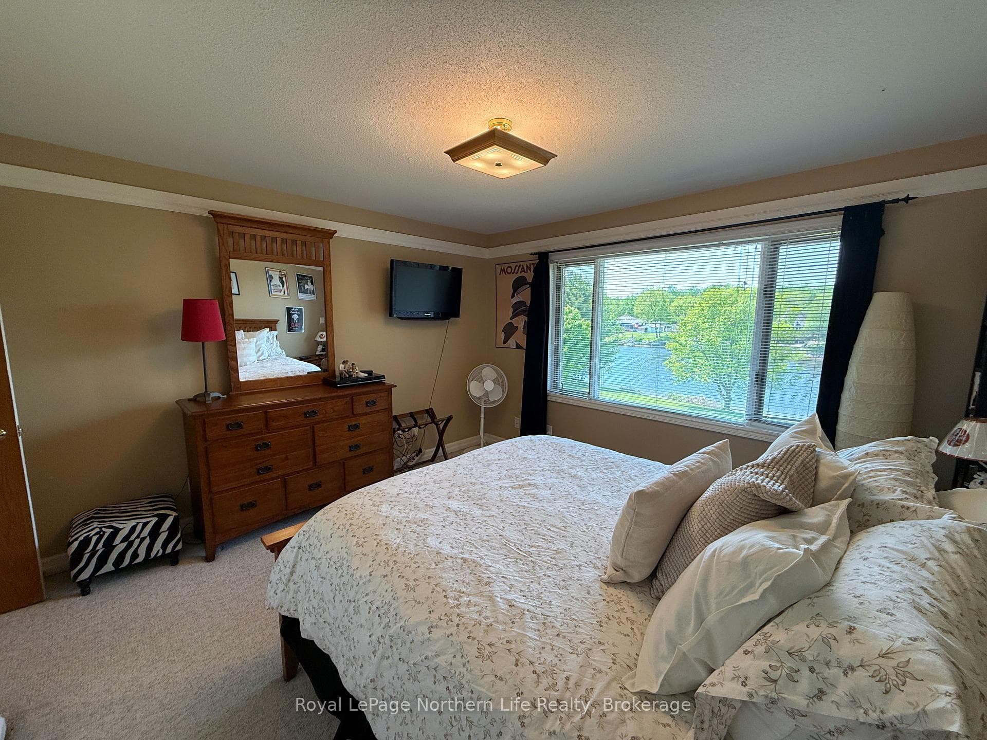 451 Champagne Road photo 28