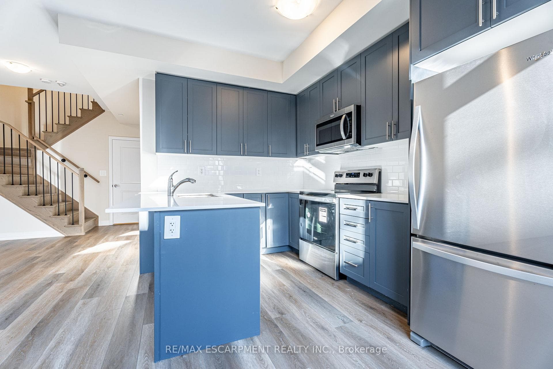 1569 Rose Way Unit 114 photo 5