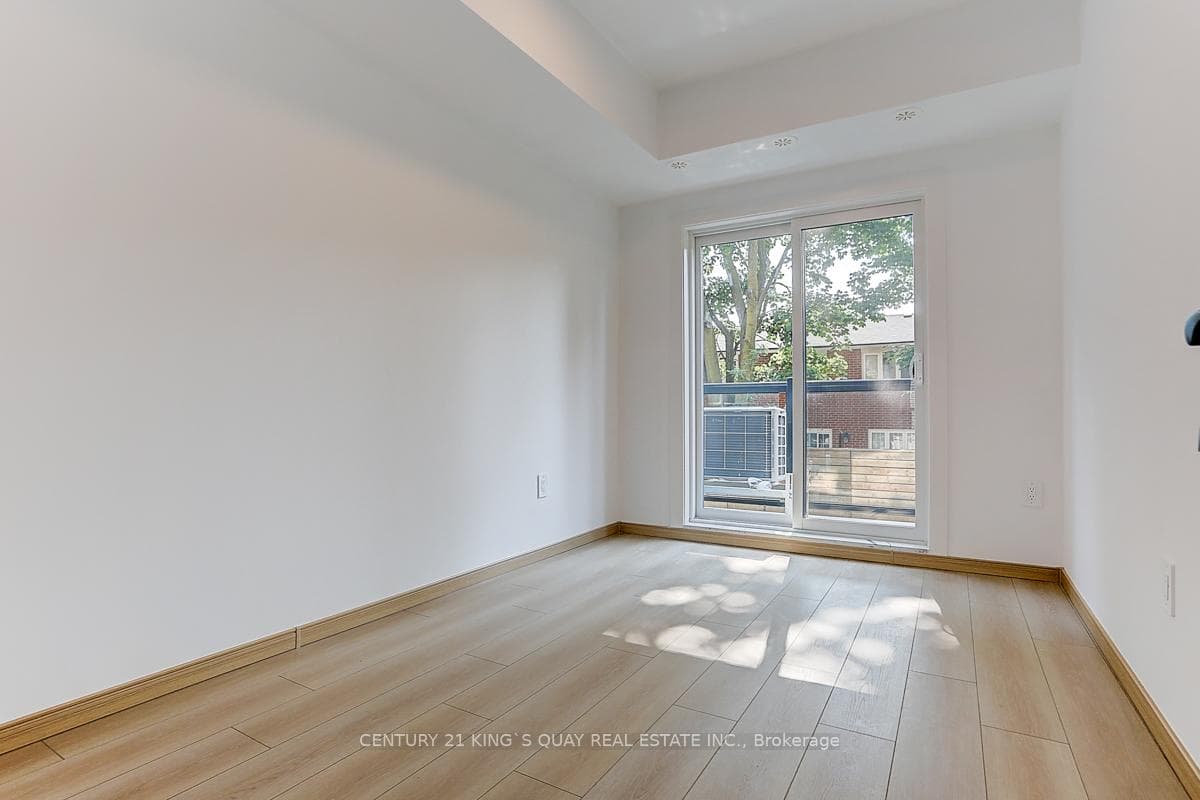 3425 Sheppard Avenue Unit 202 photo 25