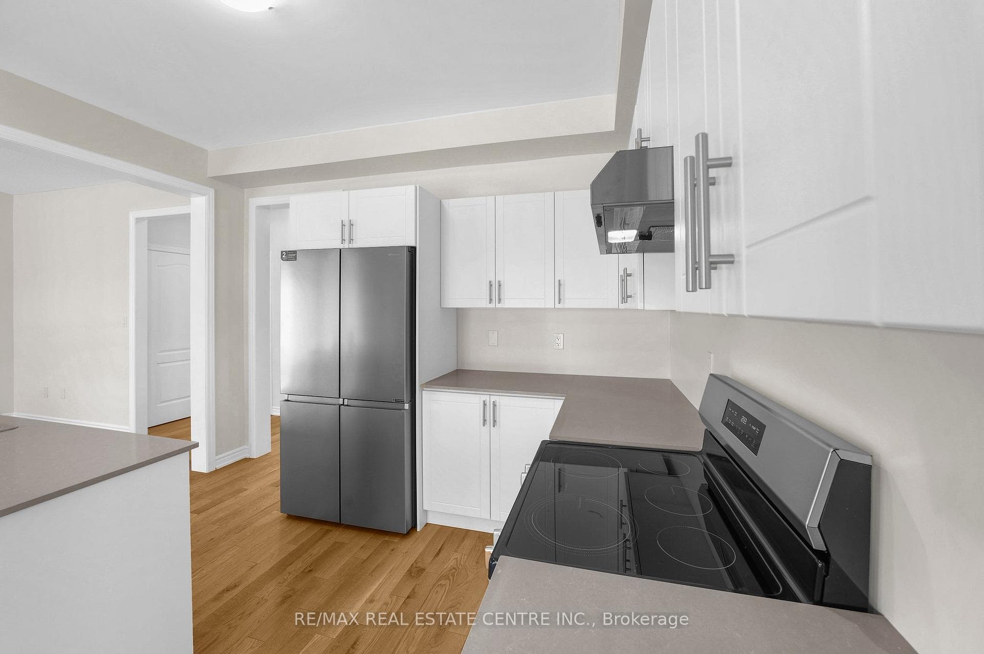 15 LAWRENCE D. PRIDHAM Avenue photo 13
