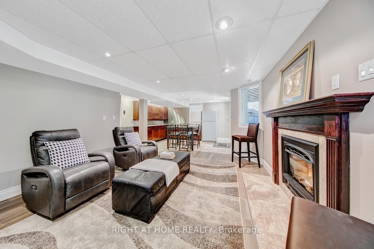 Lower-Family Room