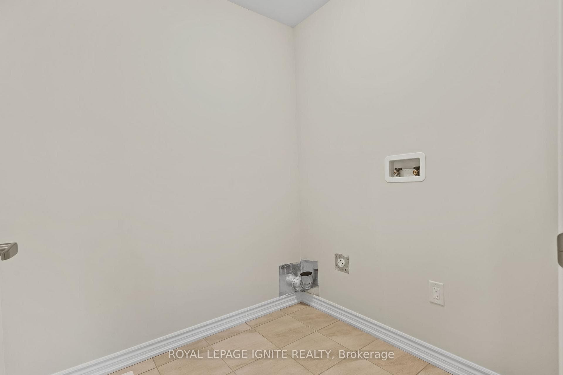 382 Barker Parkway photo 20