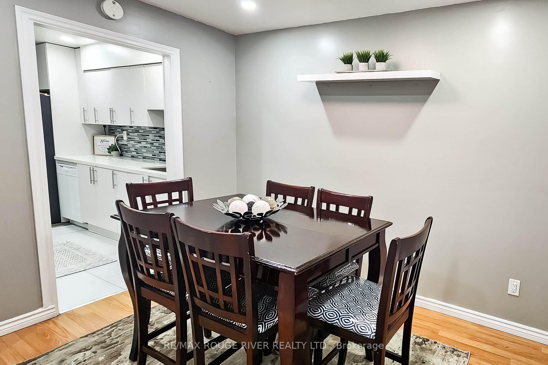 12 Bushwood Court photo 9