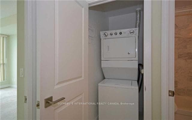 1 Scott Street Unit 2703 photo 12