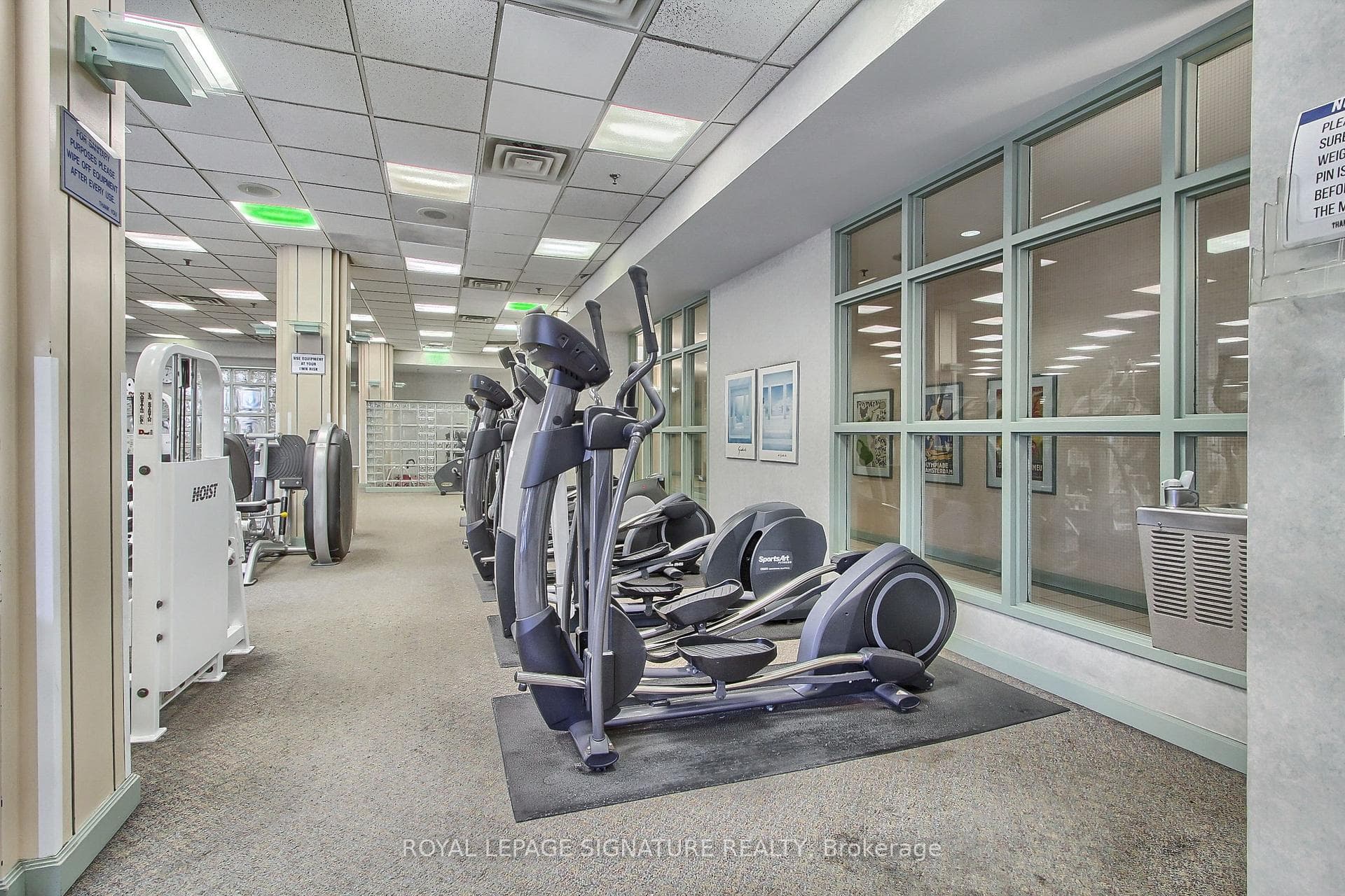 88 Corporate Drive Unit 2820 photo 17