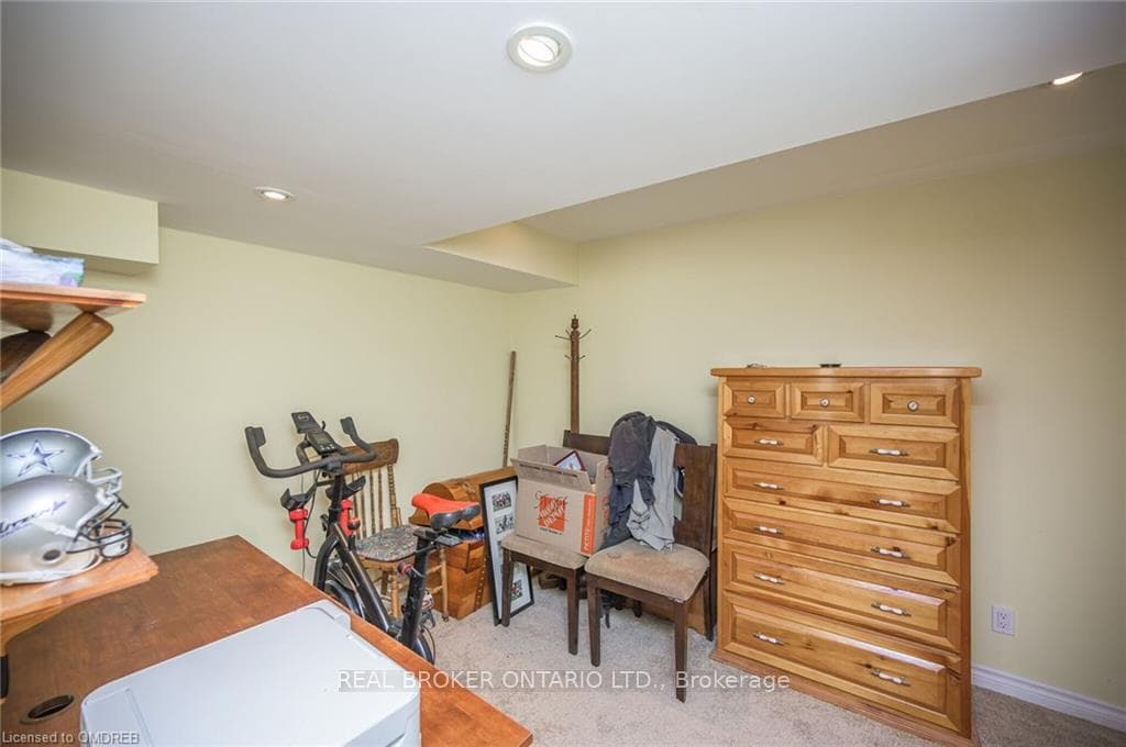 56 Bertram Drive photo 28