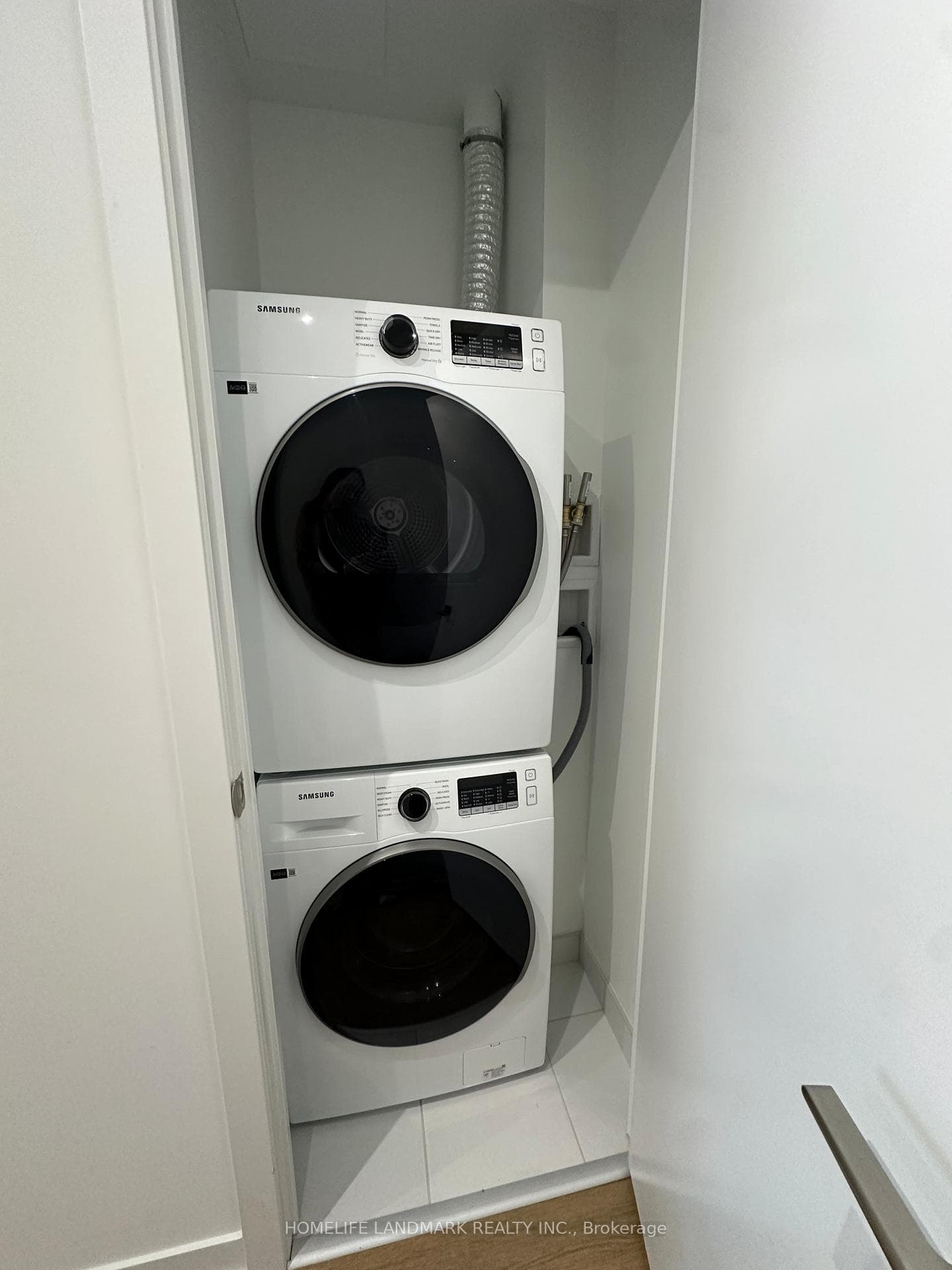 195 McCaul Street Unit 708 photo 15
