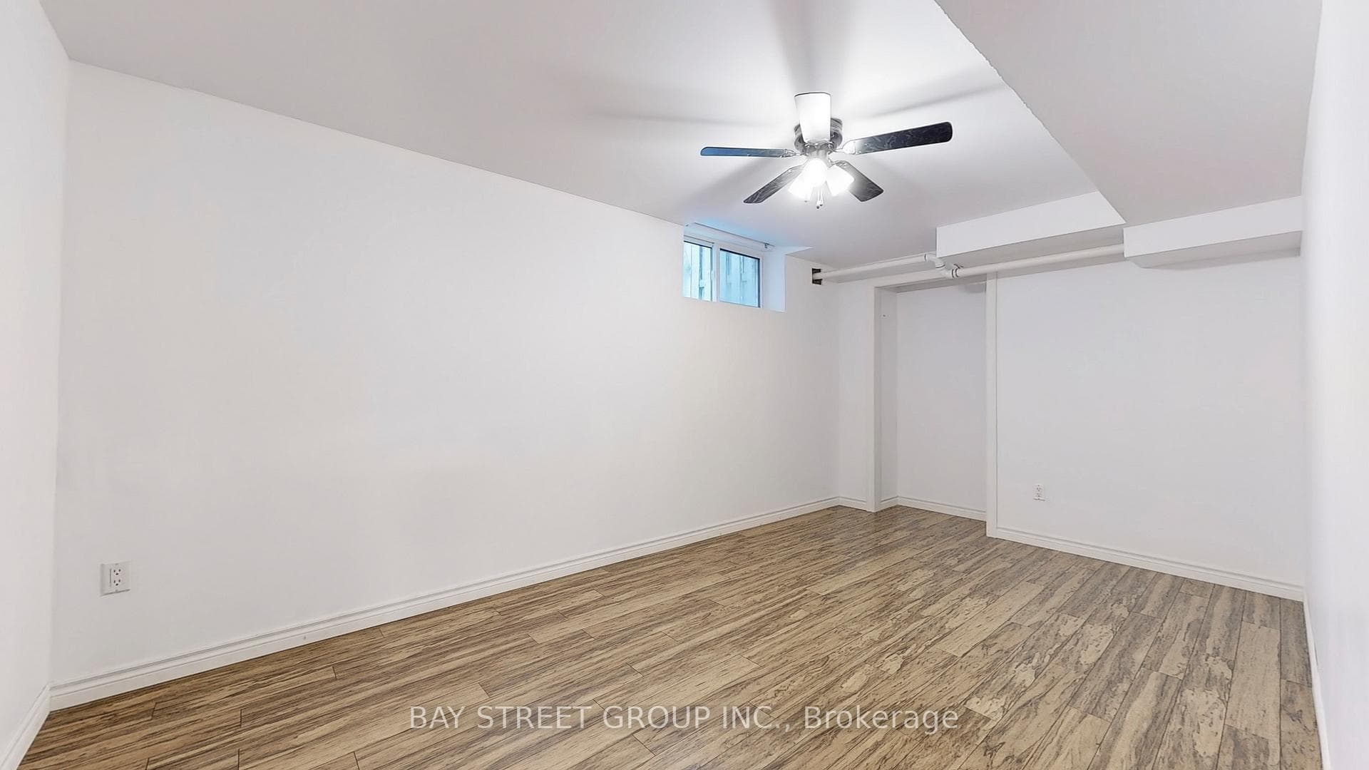 127 Dean Avenue photo 36