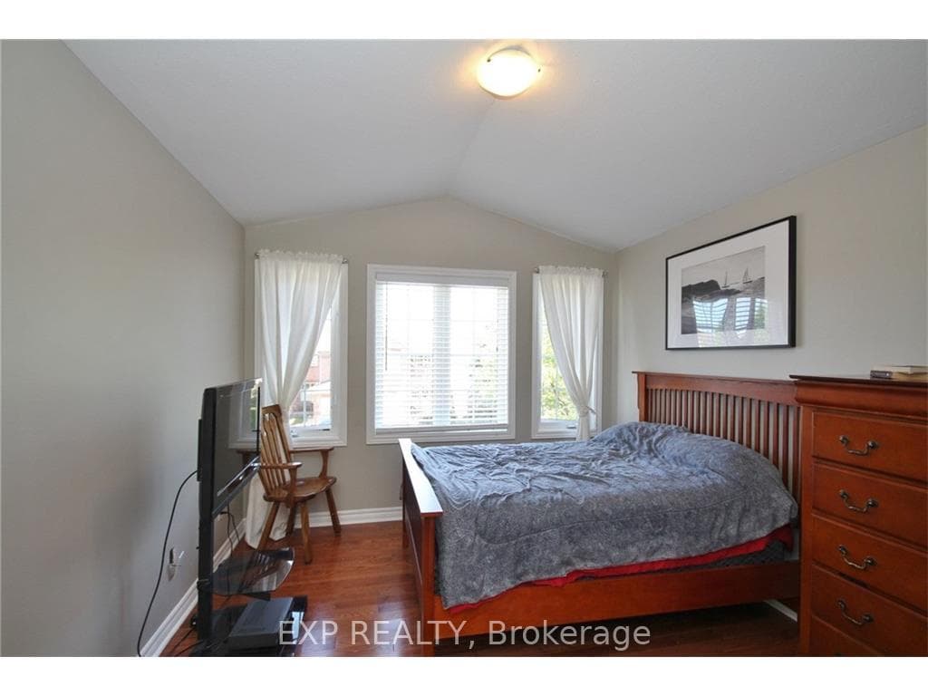 24 Wallsend Avenue photo 7