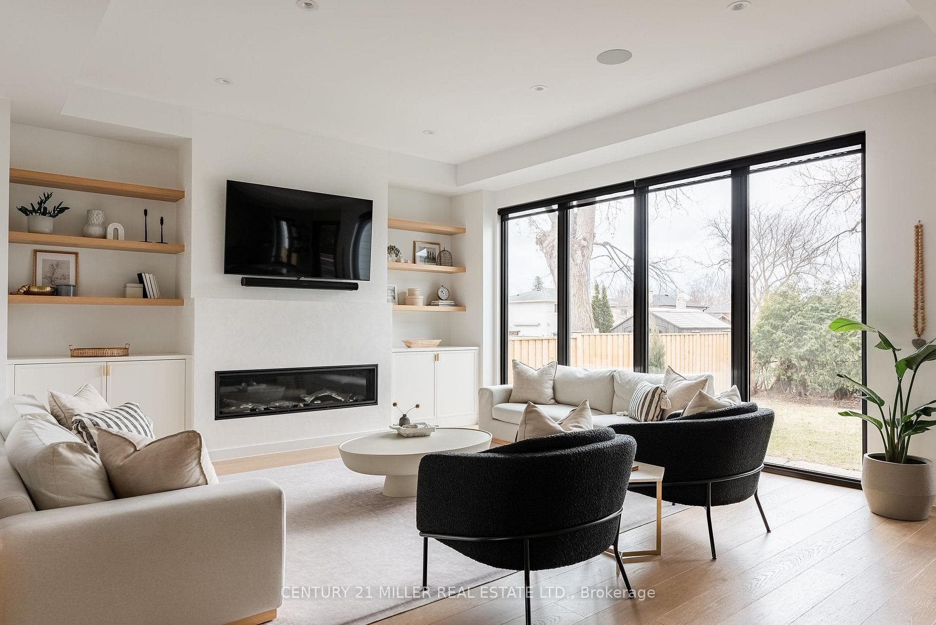 450 Tower Drive photo 15