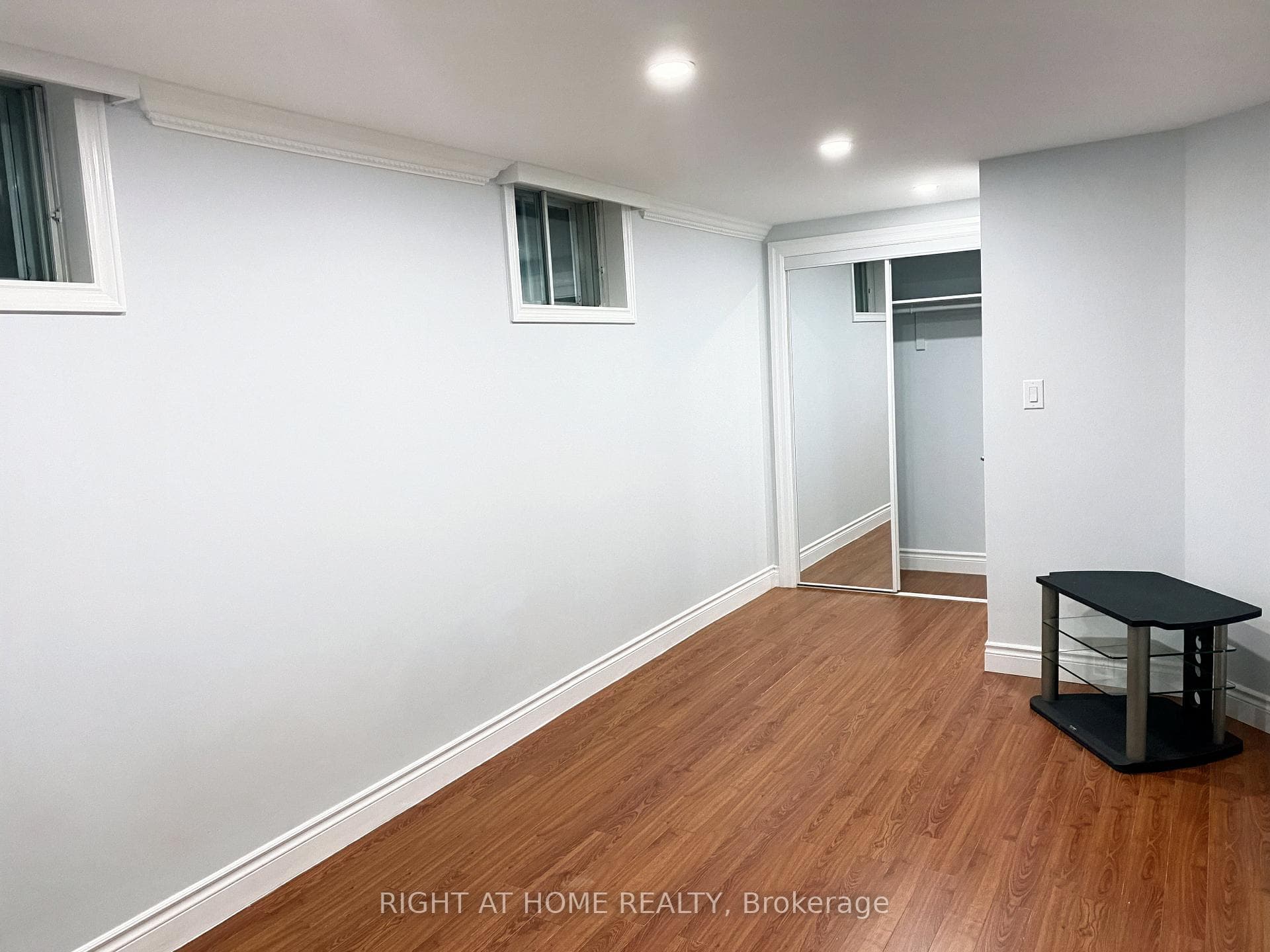 3631 Molly Avenue photo 8