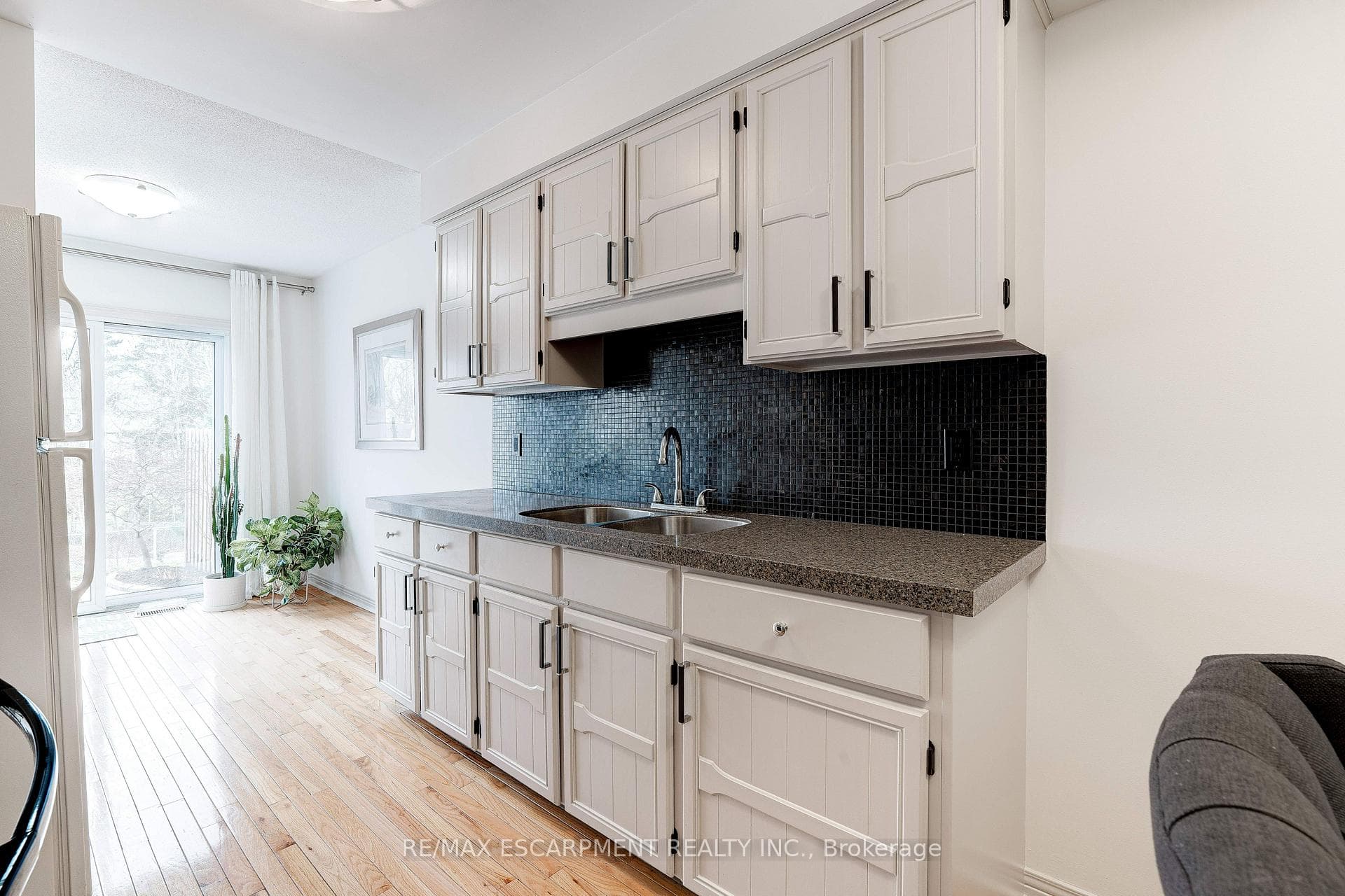 3115 New Street Unit 7 photo 10