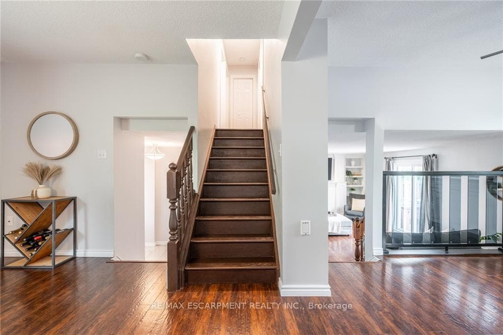 238 CLIFTON DOWNS Road photo 20