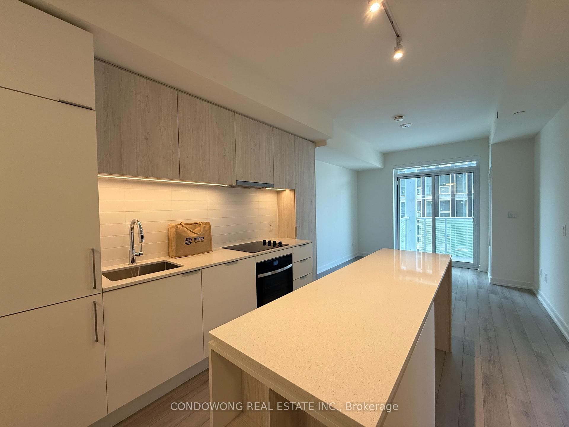 89 Church Street Unit 4102 photo 1