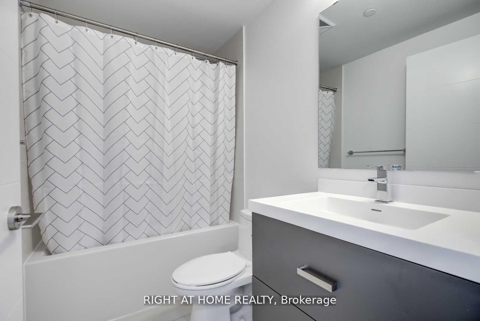 50 Wellesley Street Unit 1502 photo 18