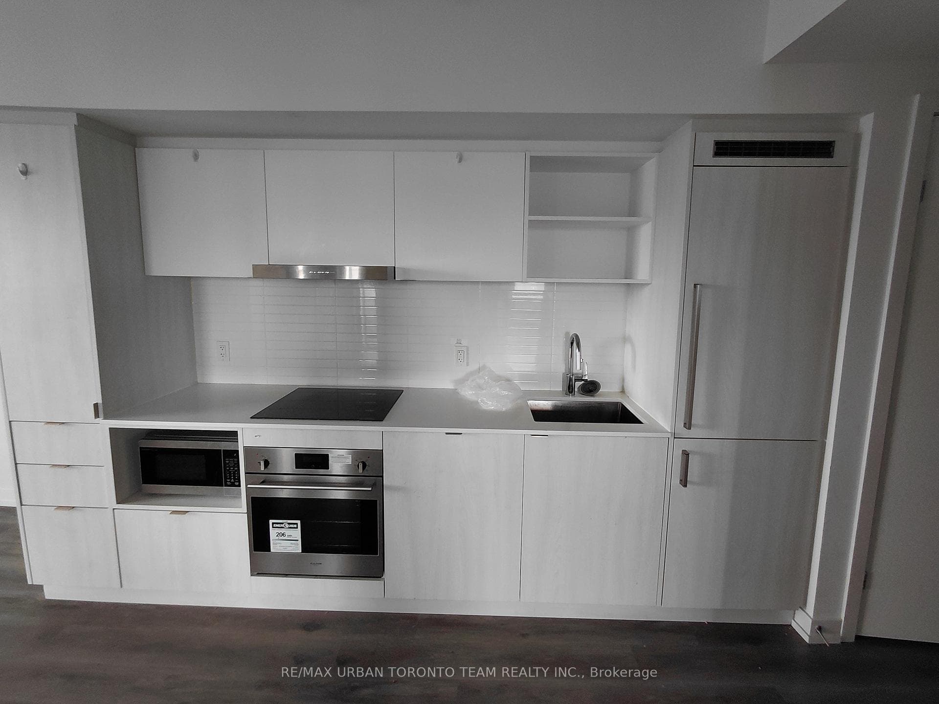 138 Downes Street Unit 4603 photo 7