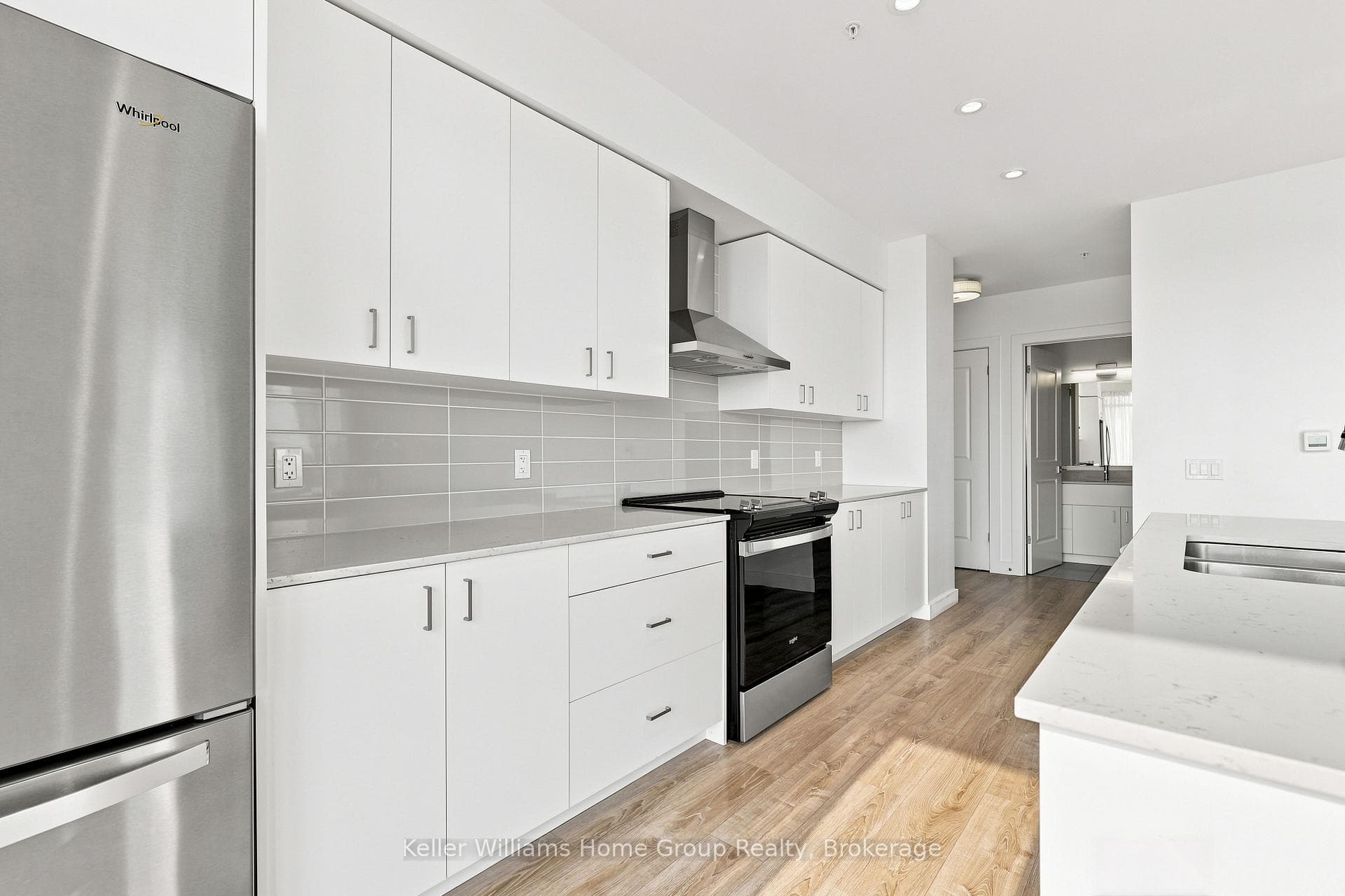 50 Grand Avenue Unit 713 photo 14
