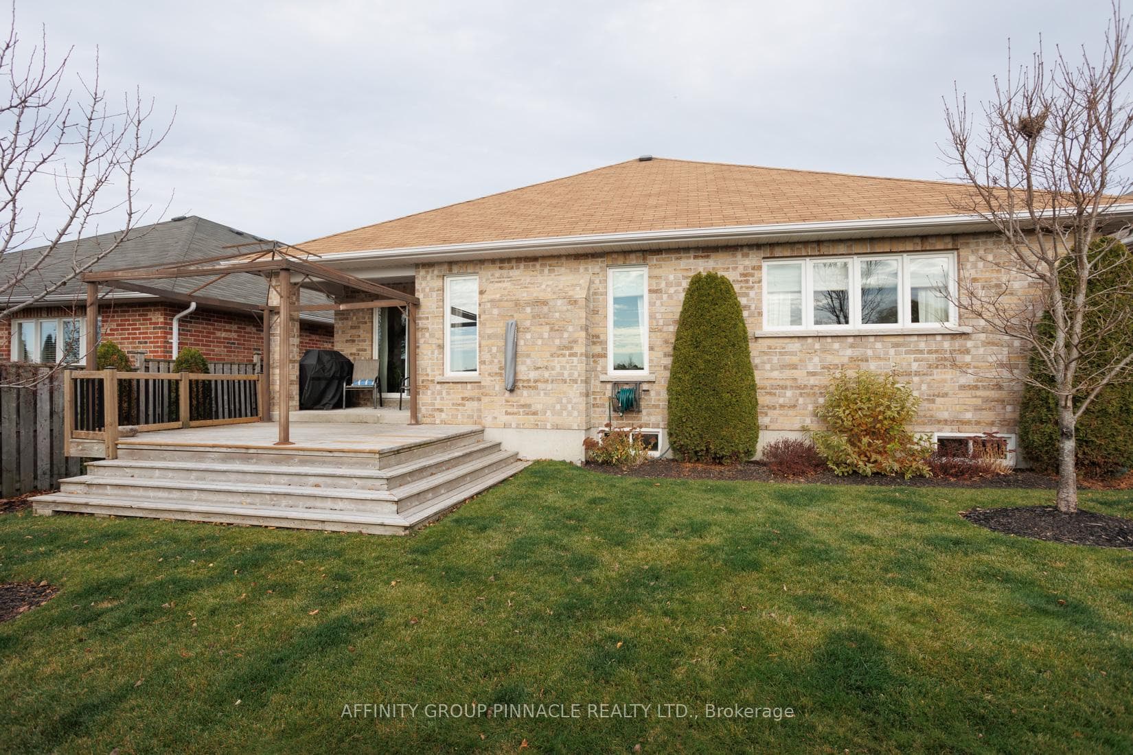 89 Maplewood Avenue photo 36