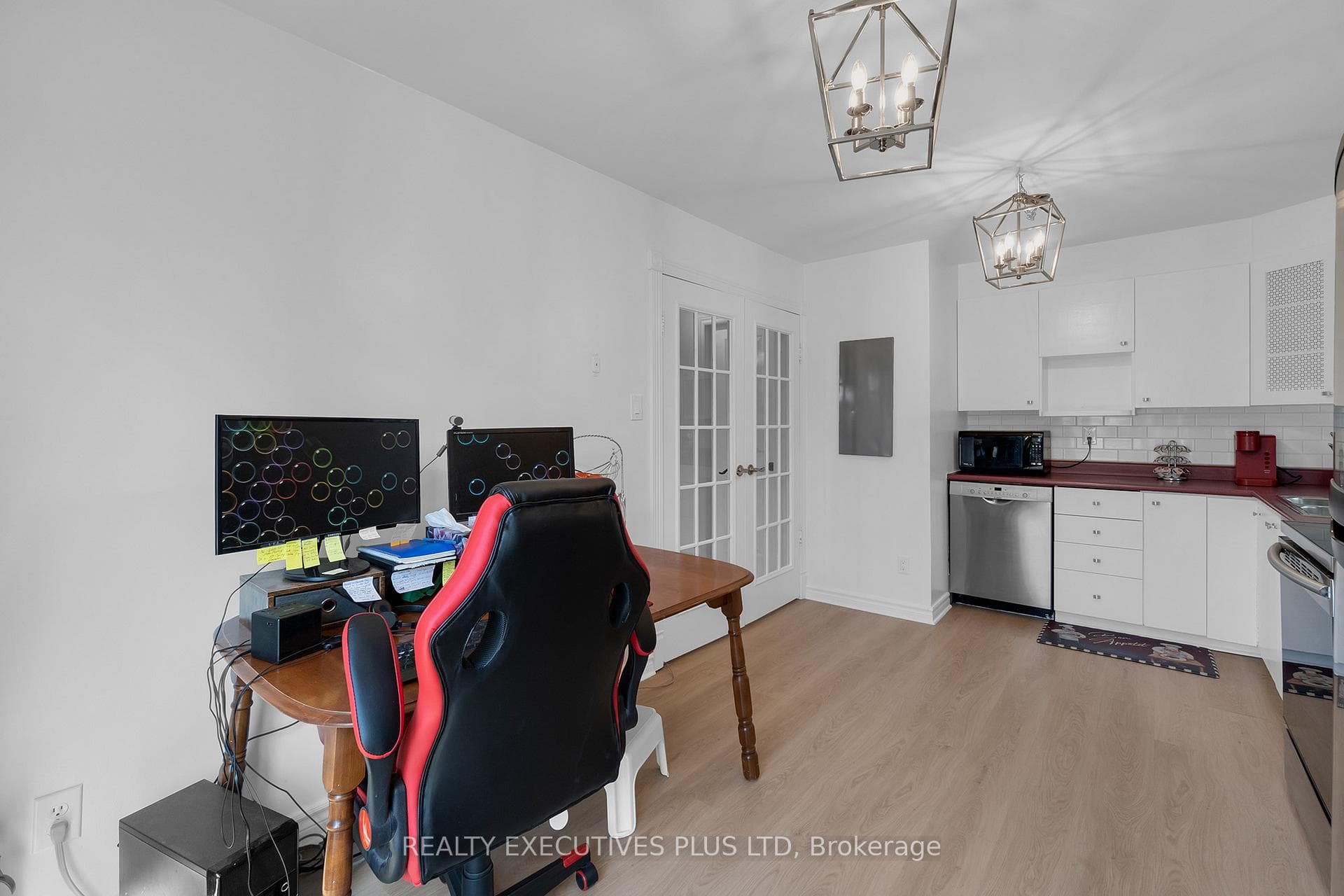 38 Huntingwood Crescent photo 18