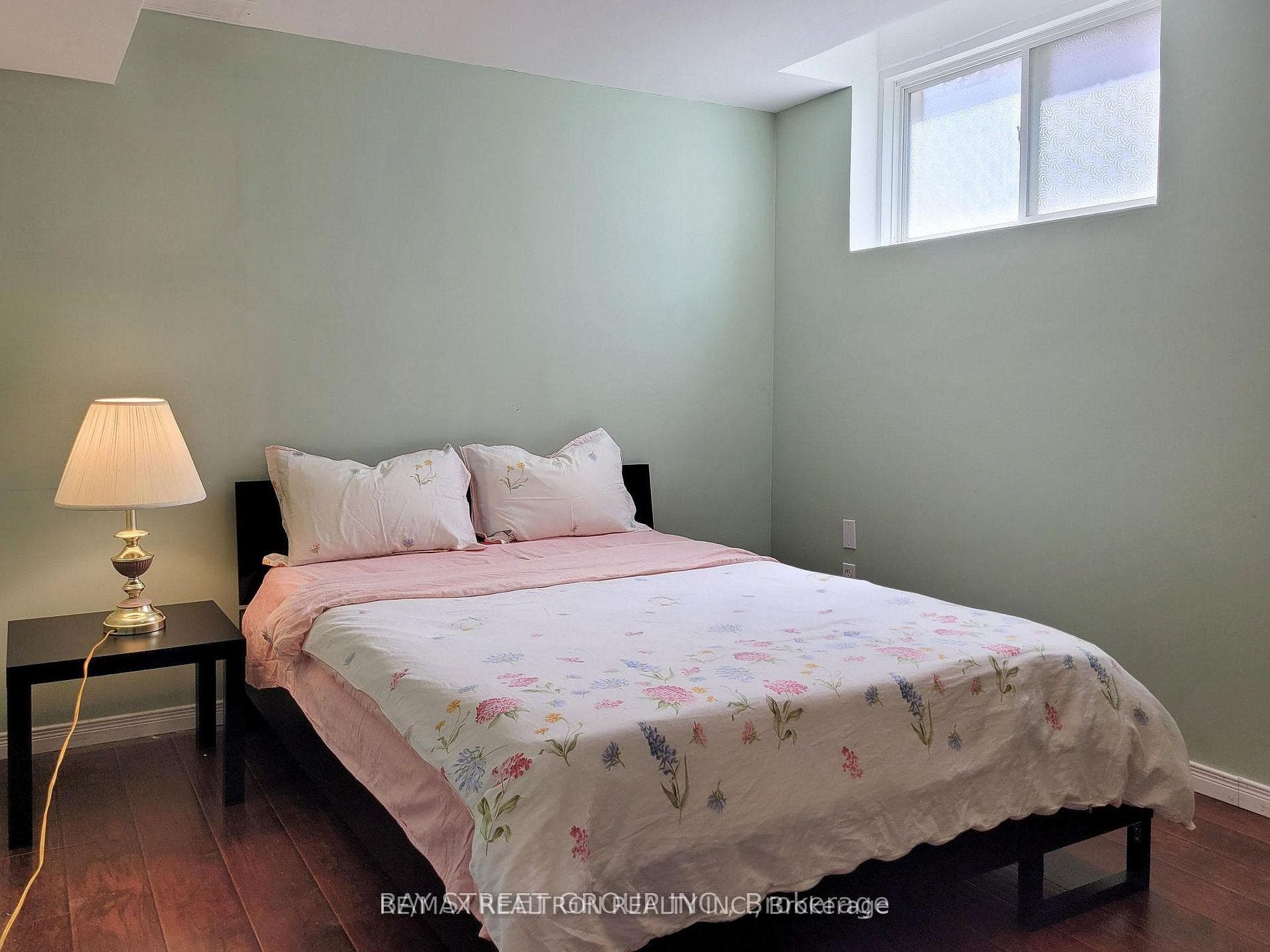 Bsmt 394 BERRYHILL Drive photo 5