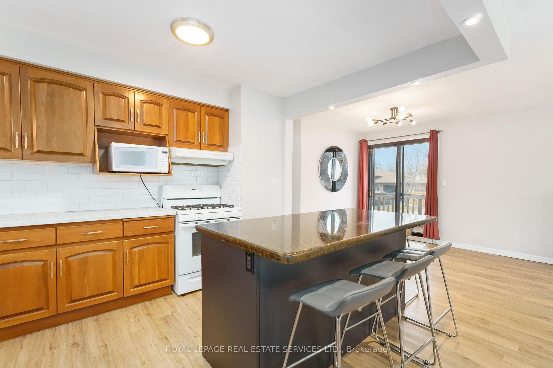 517 Mohawk Road Unit Main photo 12
