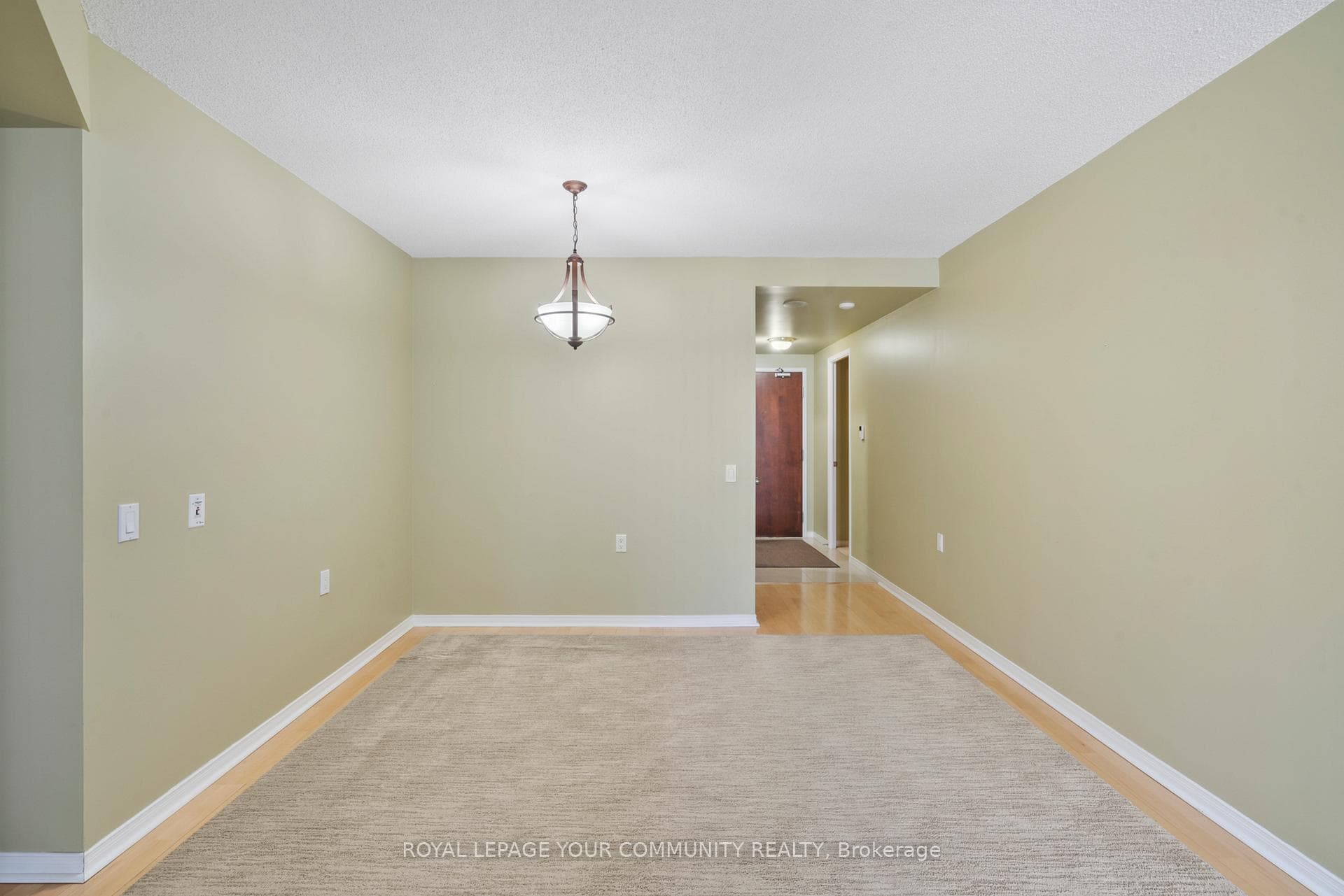 35 FINCH Avenue Unit 905 photo 8