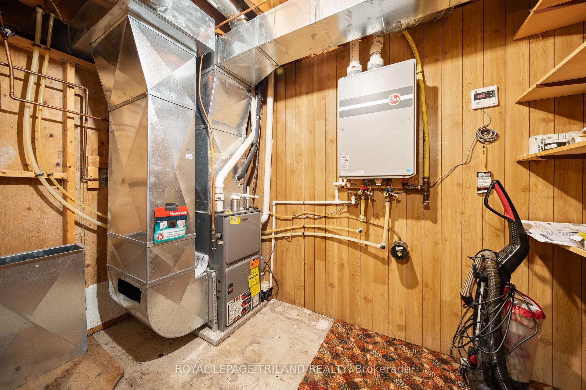 308 John Street photo 34