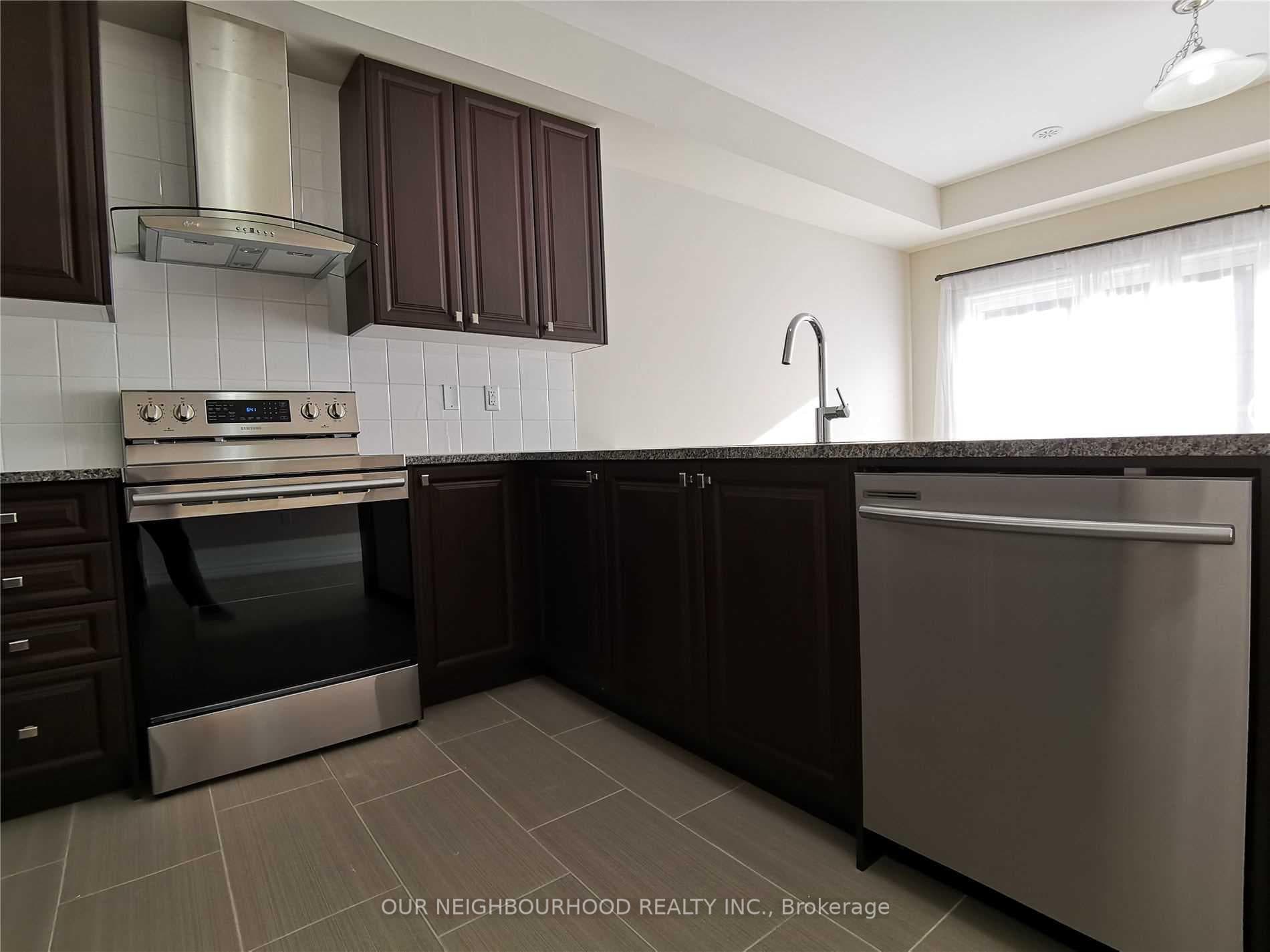 60 Mannar Drive photo 13