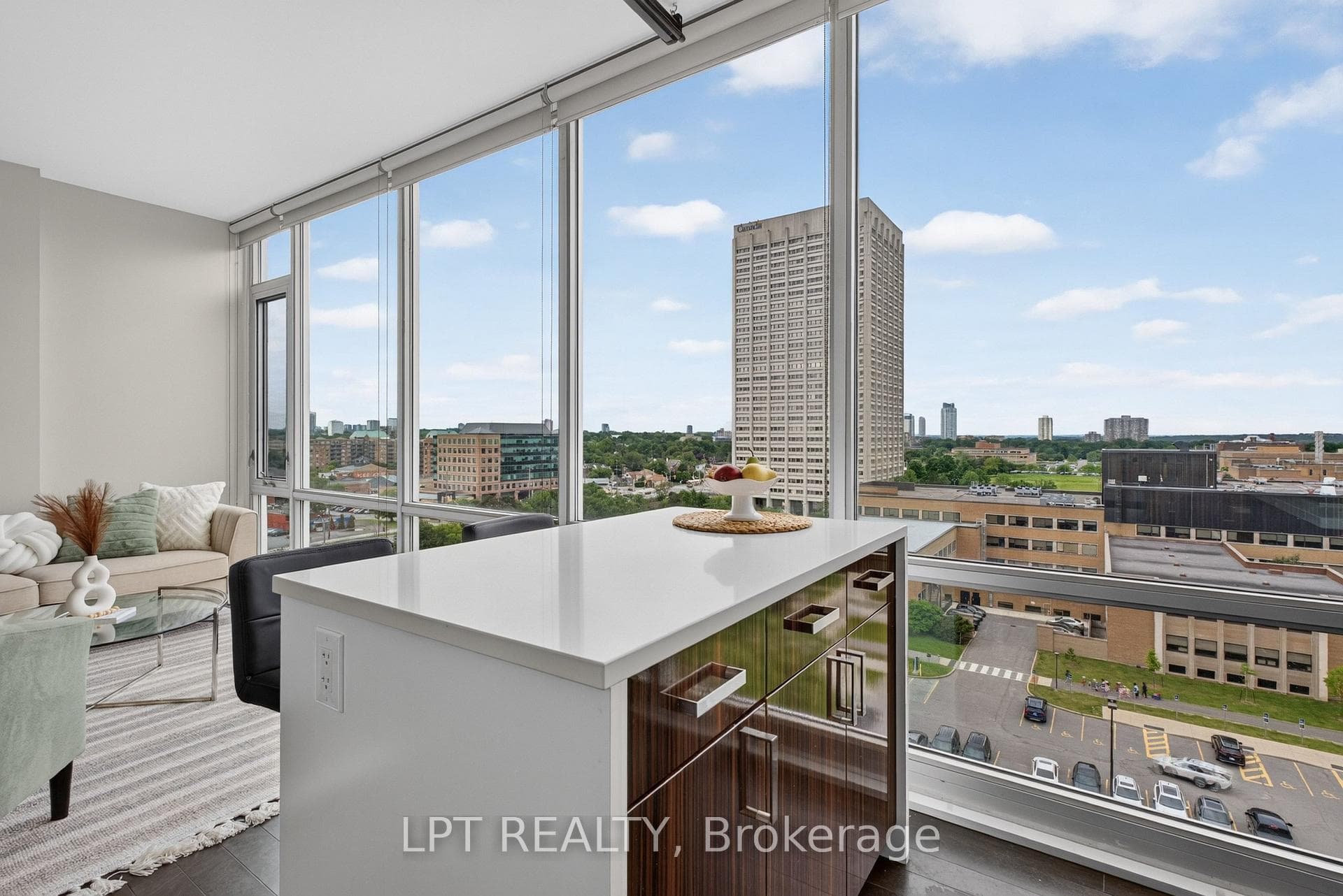 201 Parkdale Avenue Unit 1004 photo 10