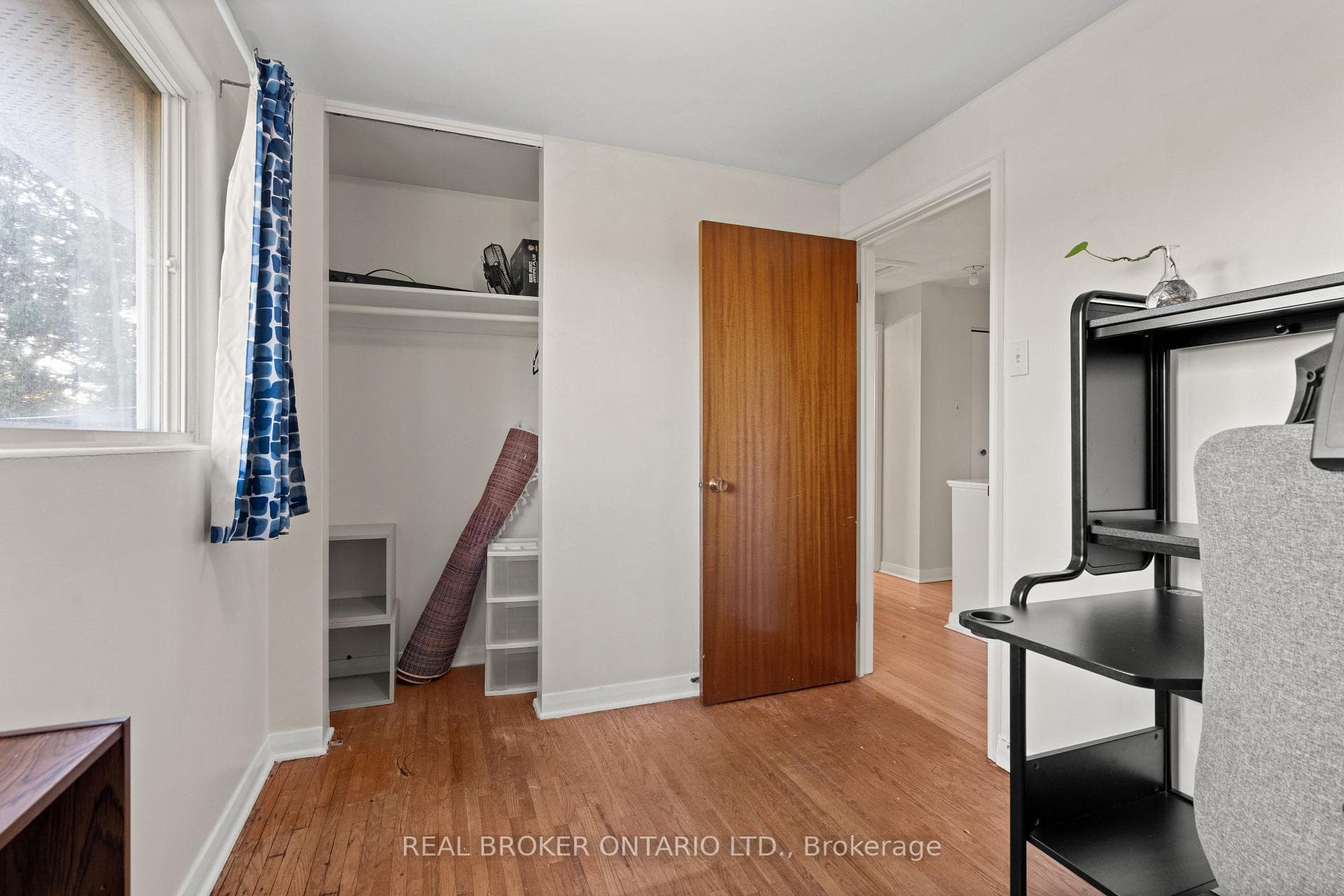 1229 Cobden Road photo 22