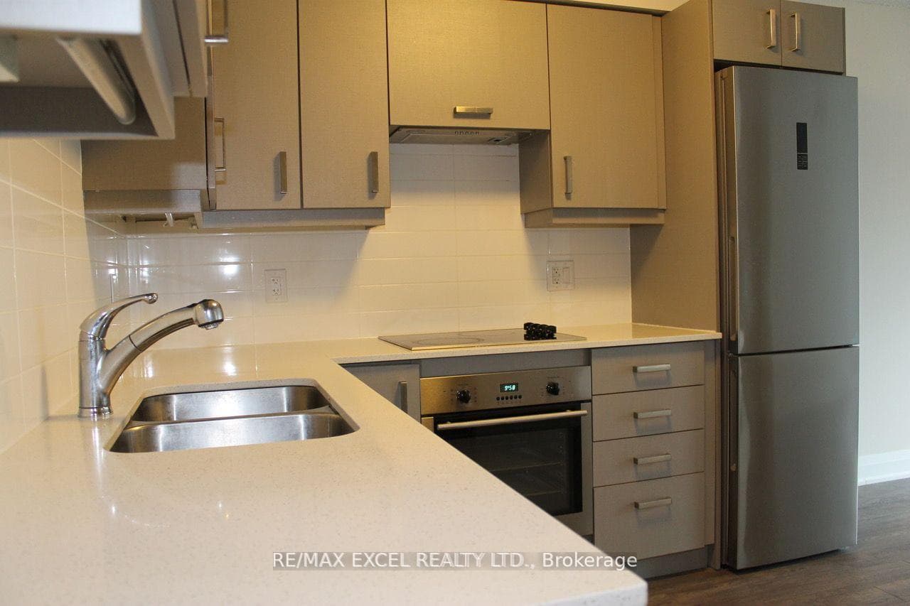 18 Uptown Drive Unit 607 photo 2