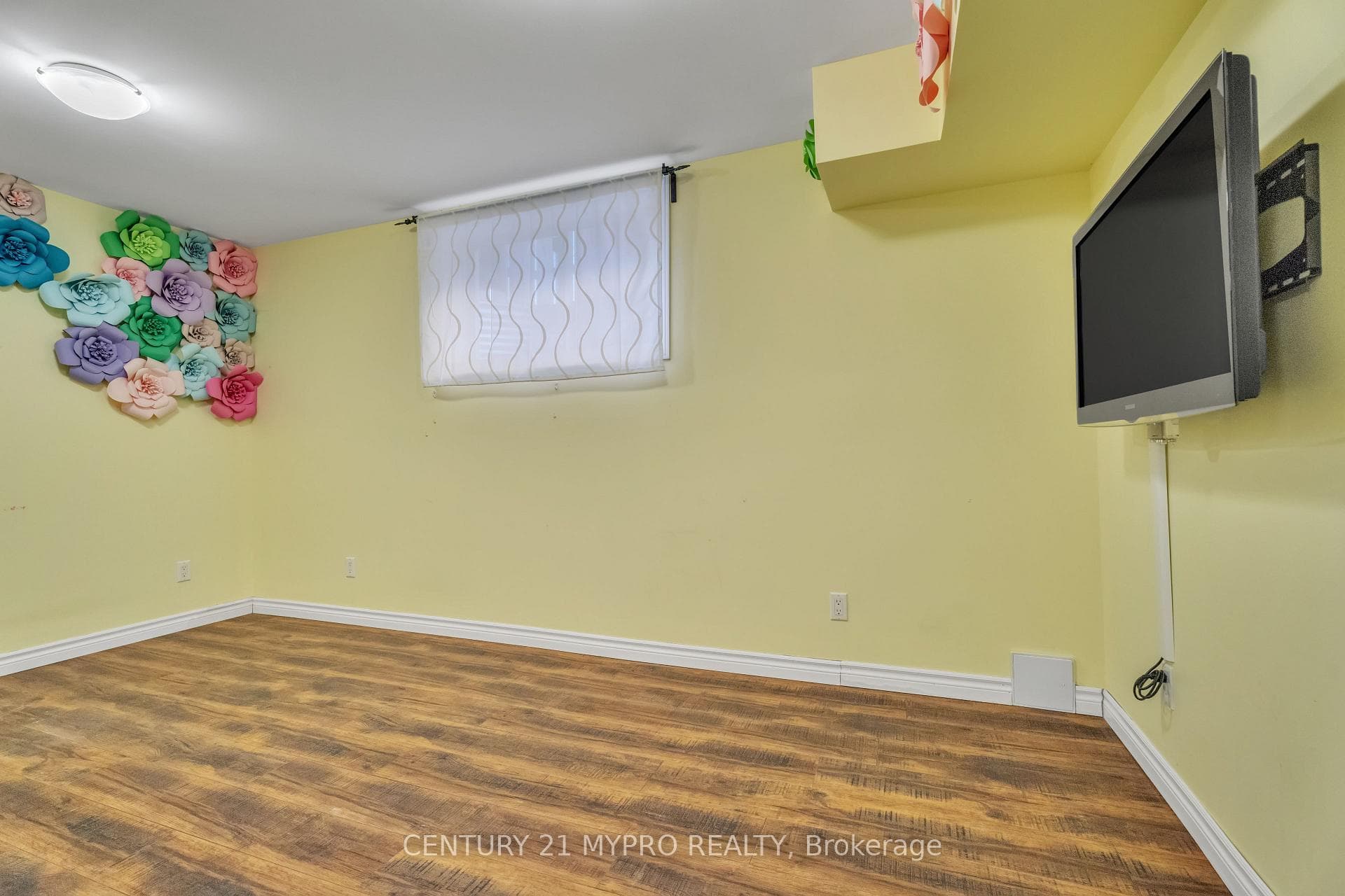 1036 Oakcrossing Road photo 36