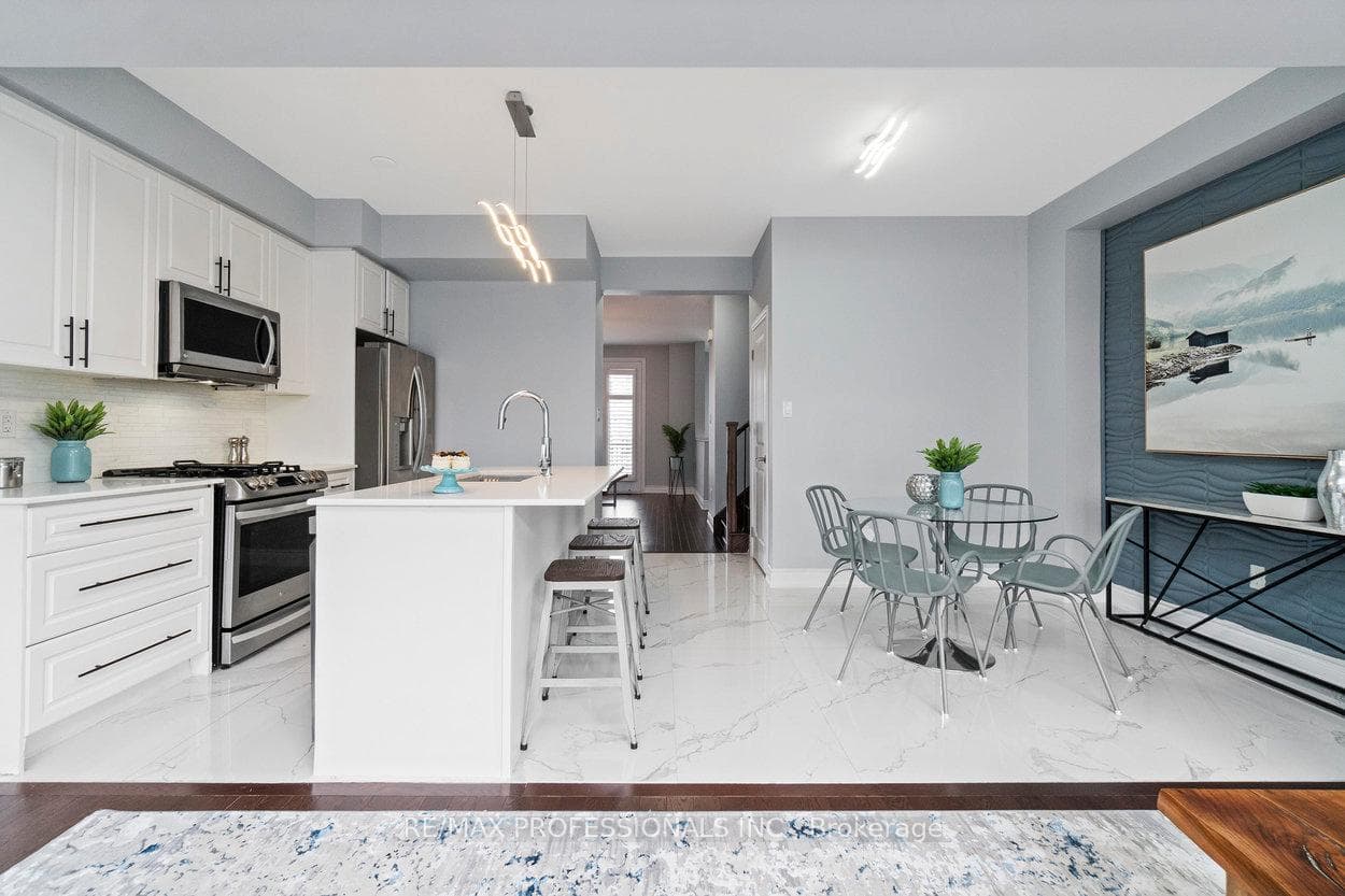 12 Augustus Terrace Unit 104 photo 15