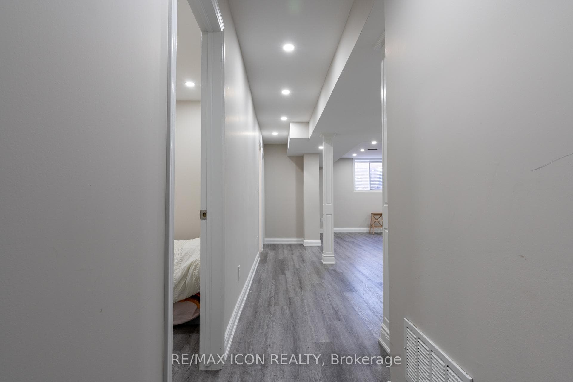 1108 Savoline Boulevard Unit LOWER photo 3