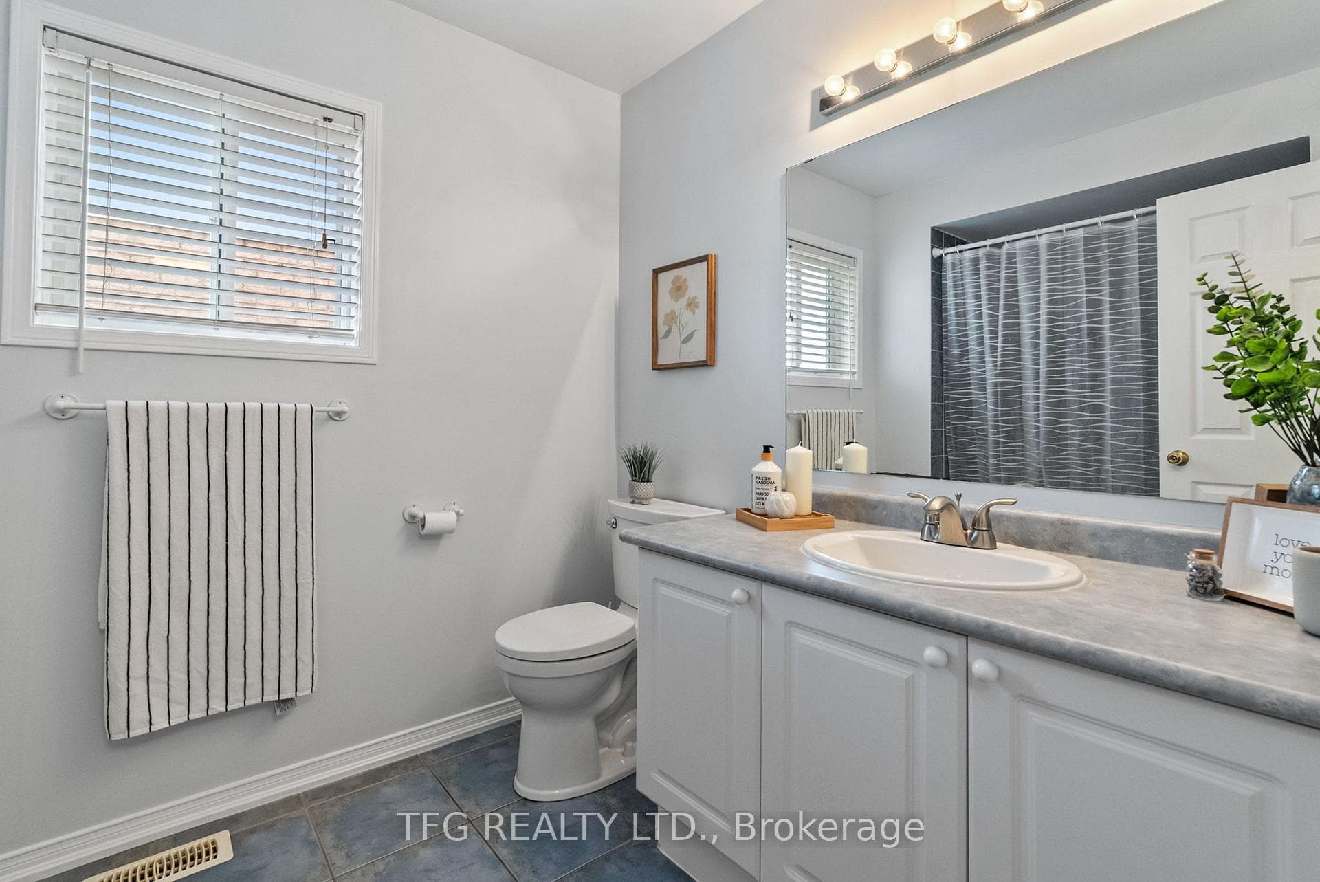 1536 Coldstream Drive photo 26