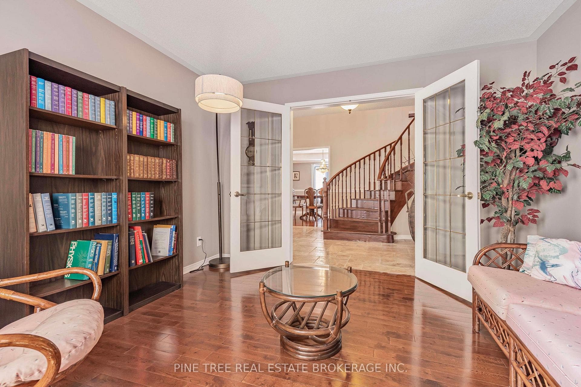 316 Alex Doner Drive photo 7