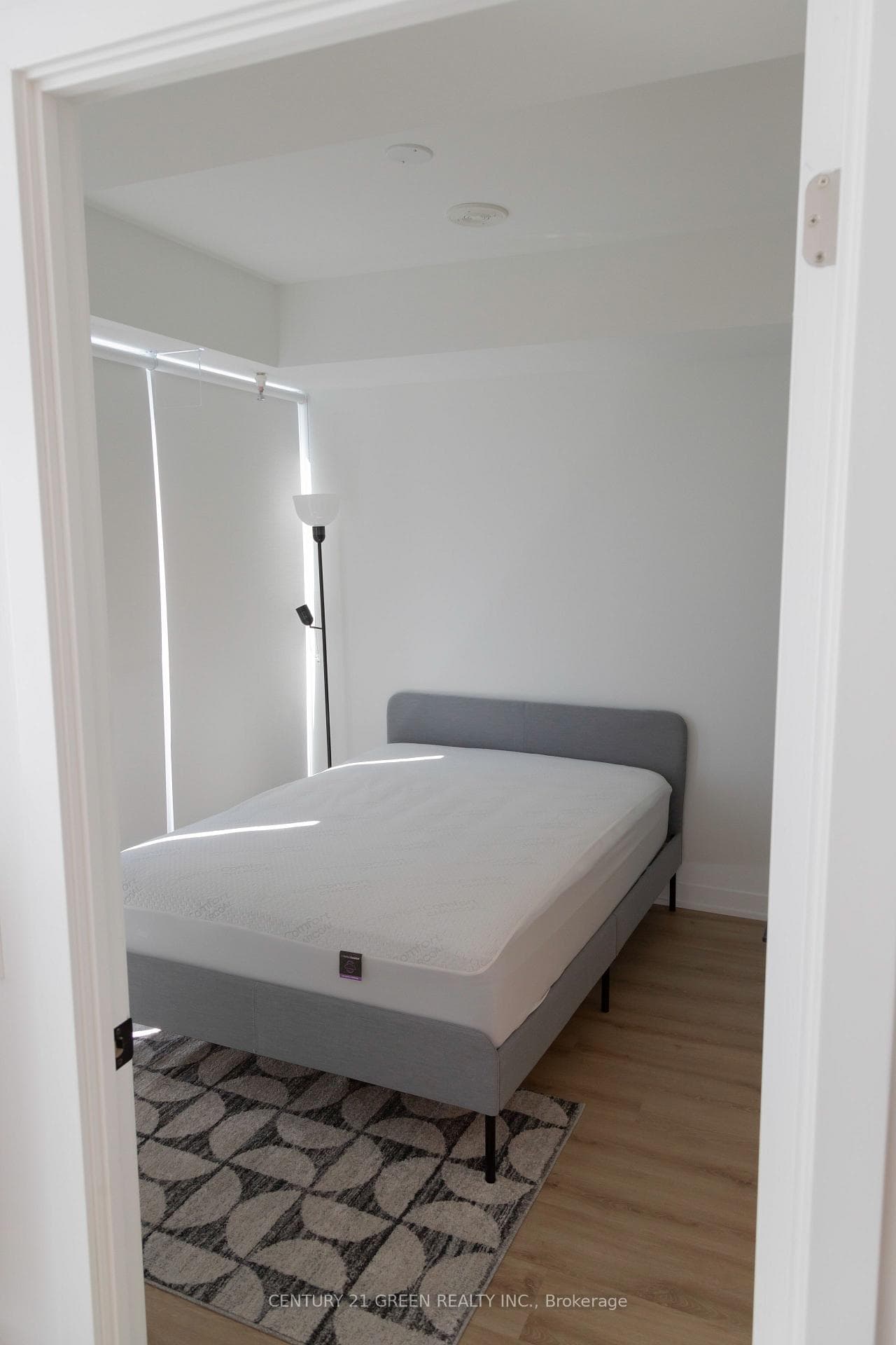 319 Jarvis Street Unit 2201 photo 11