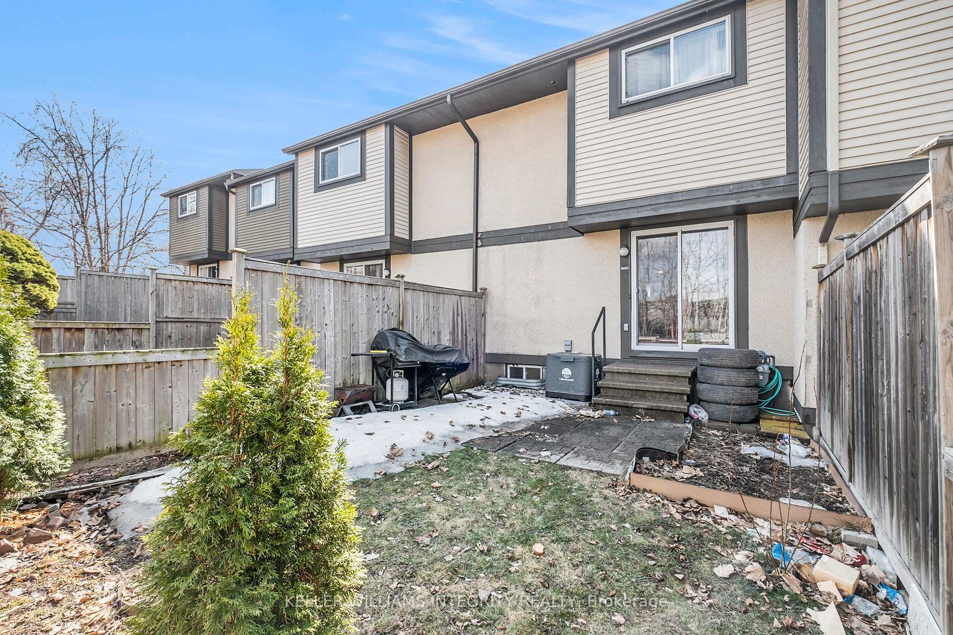 2723 Pimlico Crescent Unit 54 photo 14