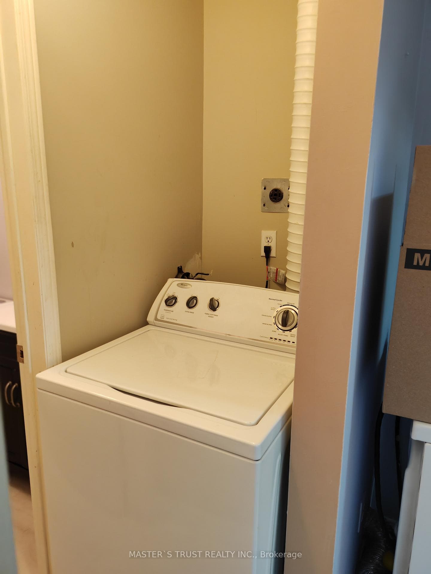 165 Brandy Lane Way photo 25