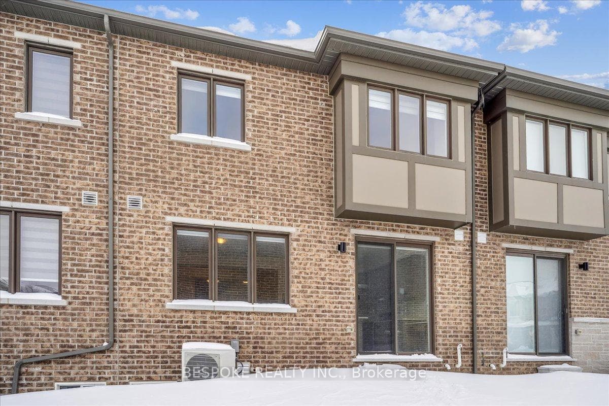 3203 Chimney Swift Crescent photo 40